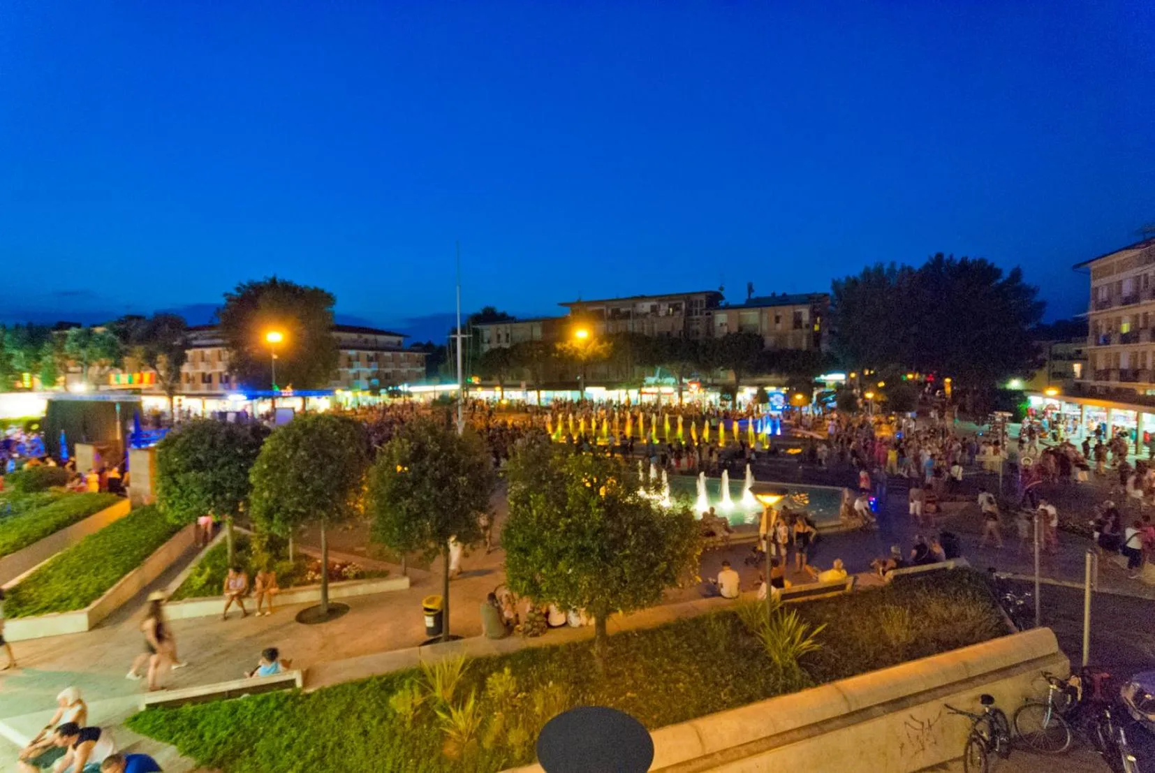 Evening entertainment in Appartamenti Bussola