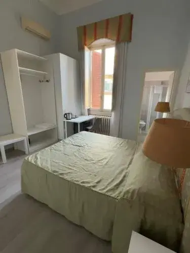 Superior Double or Twin Room in Hotel Ely Superior Double or Twin Room in Hotel Ely