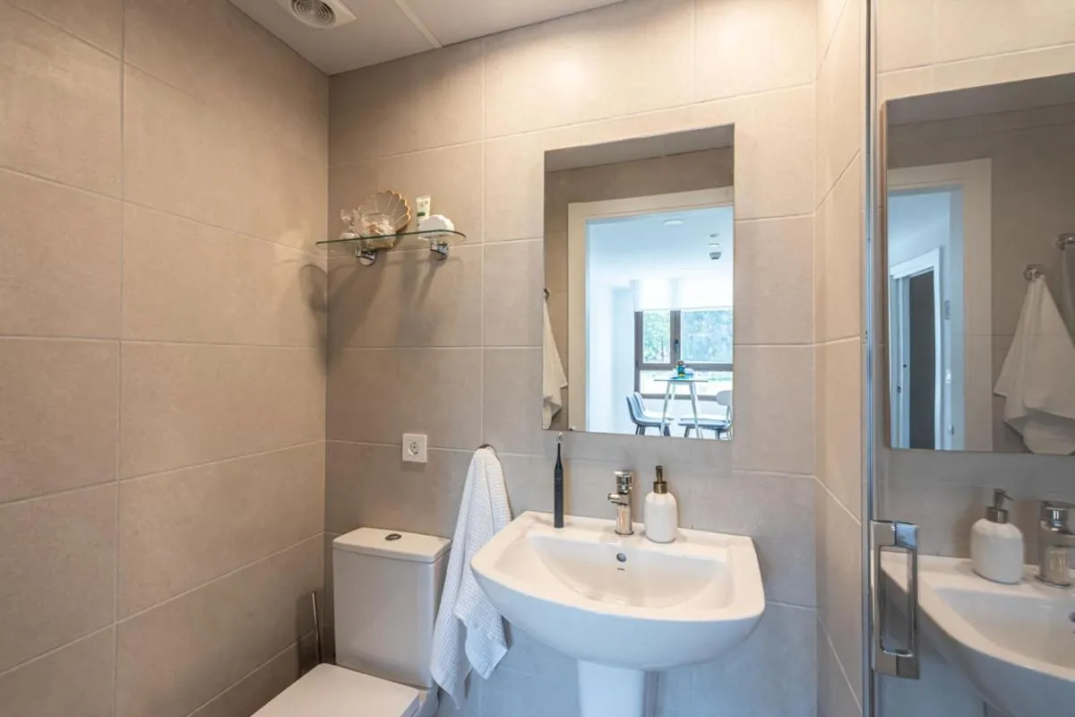 Shower in NIDO Malvarrosa Hotel - Apartamento
