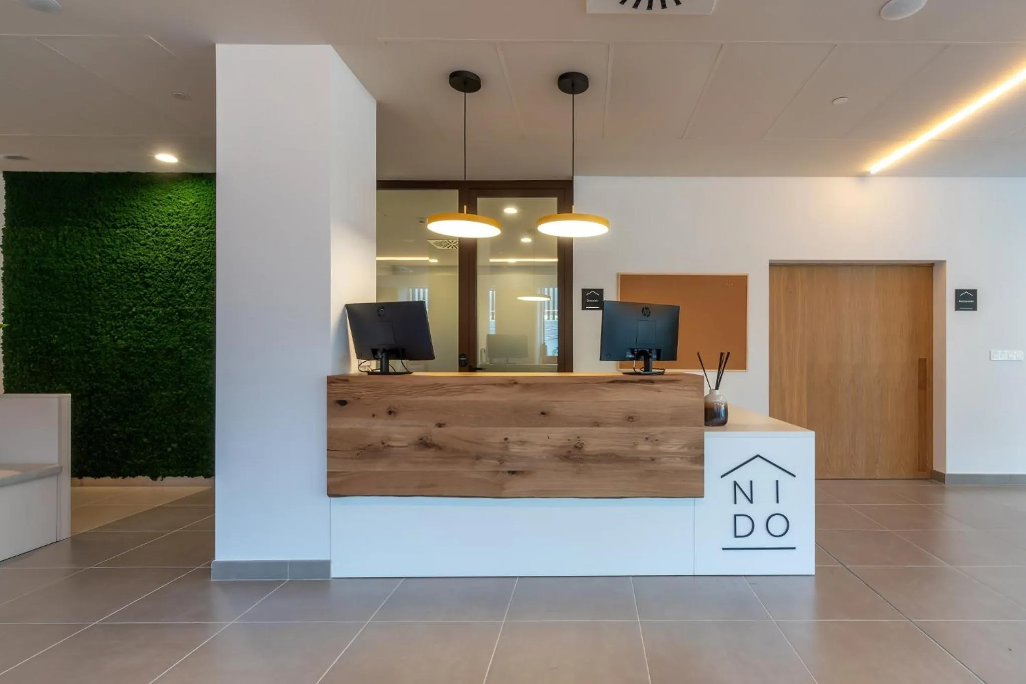 Lobby or reception in Hotel Nido Malvarrosa