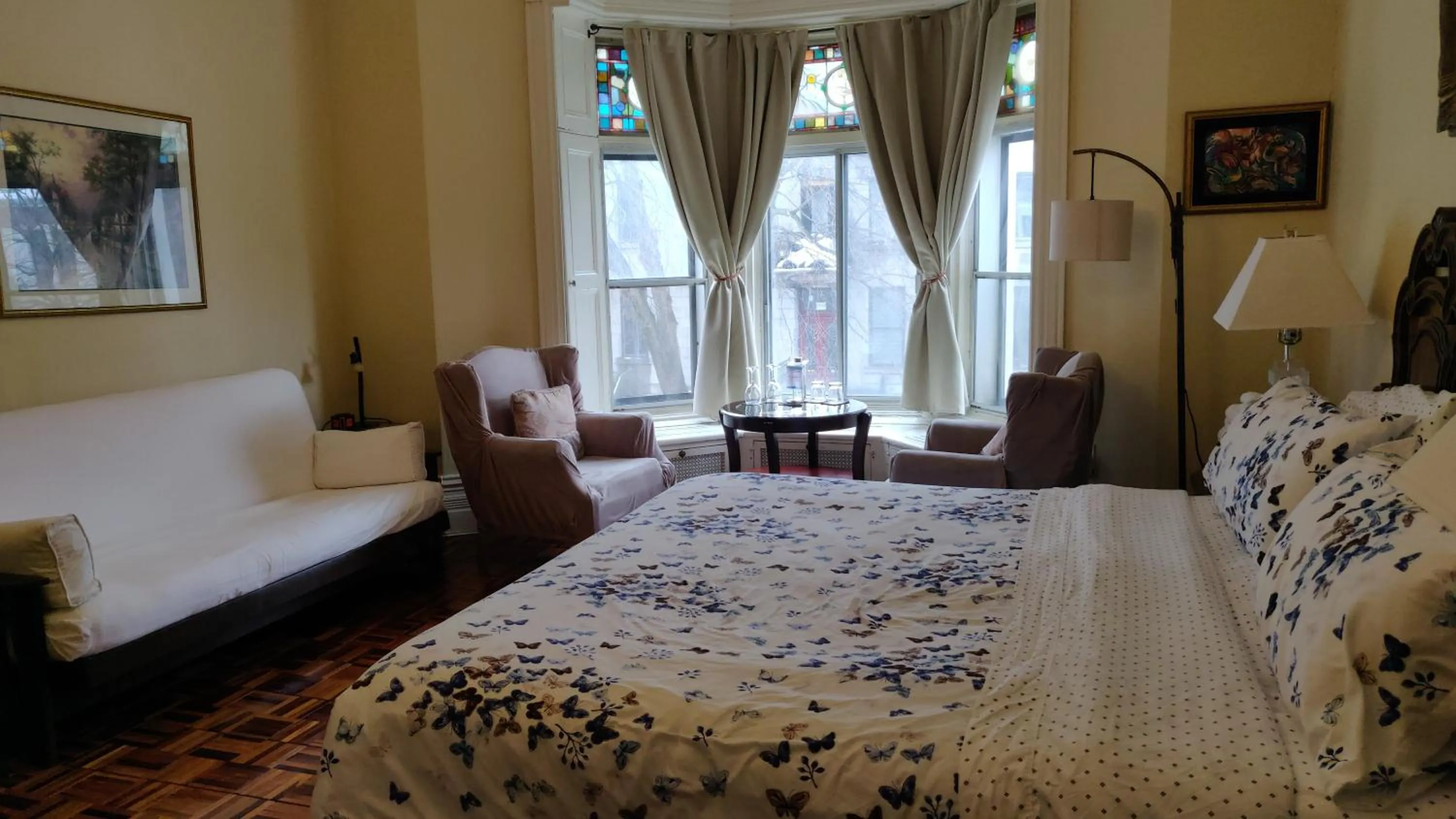 Bedroom, Bed in Gingerbread Manor