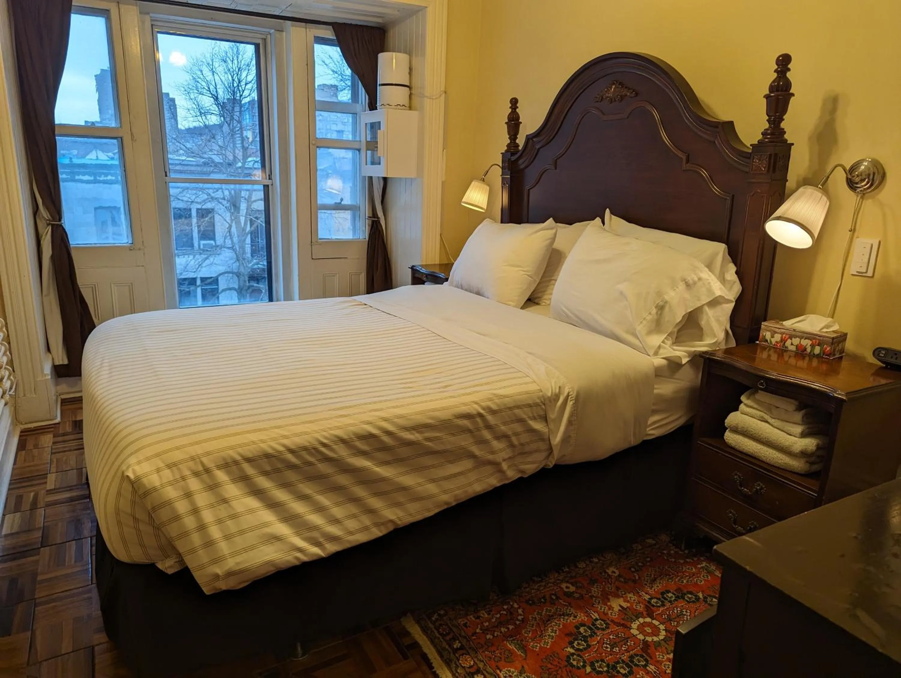 Bed in Gingerbread Manor