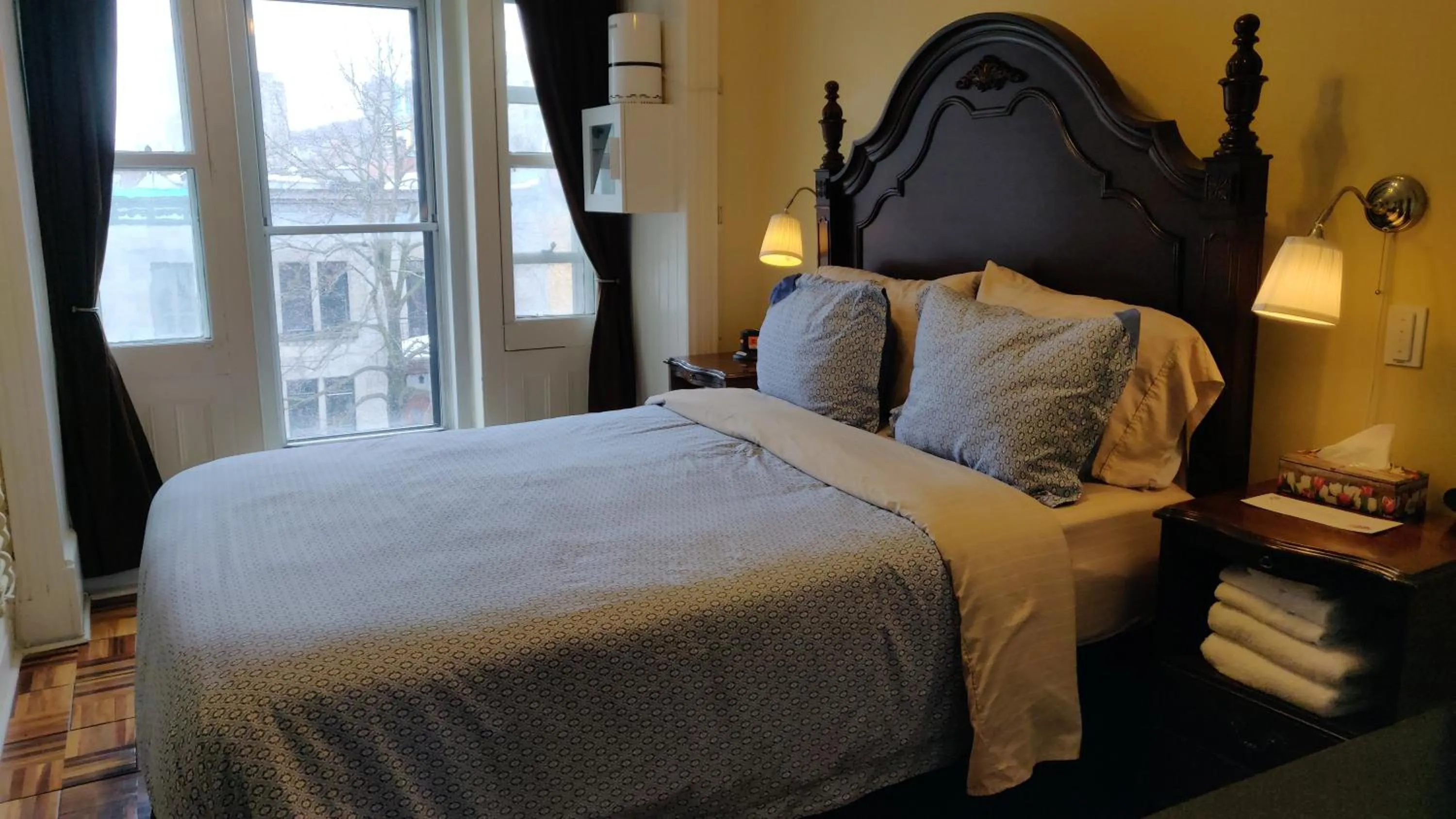 Bed in Gingerbread Manor