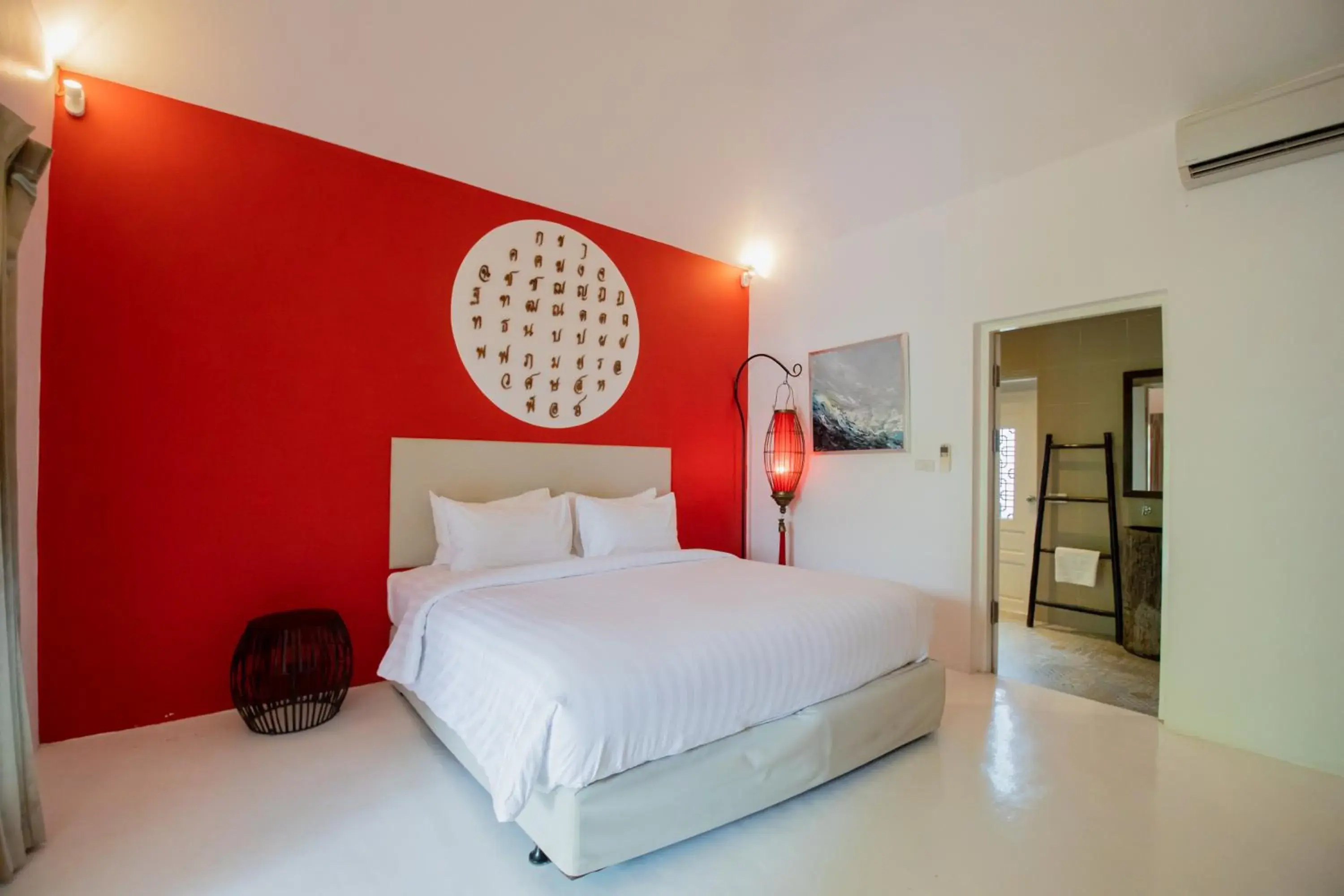 Bed in Sanae Beach Hua Hin Bed in Sanae Beach Hua Hin