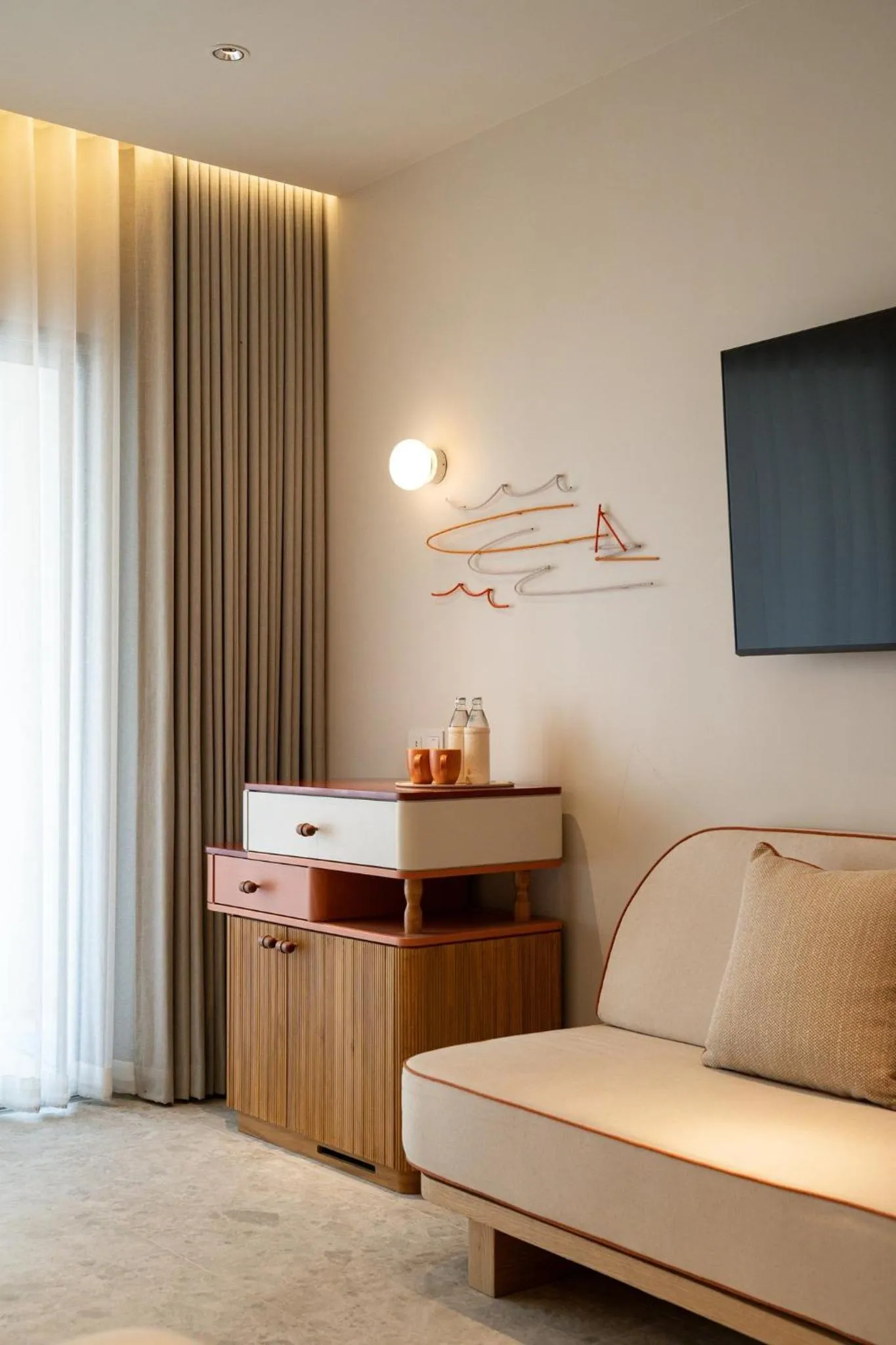 Photo of the whole room in The Standard, Pattaya Na Jomtien