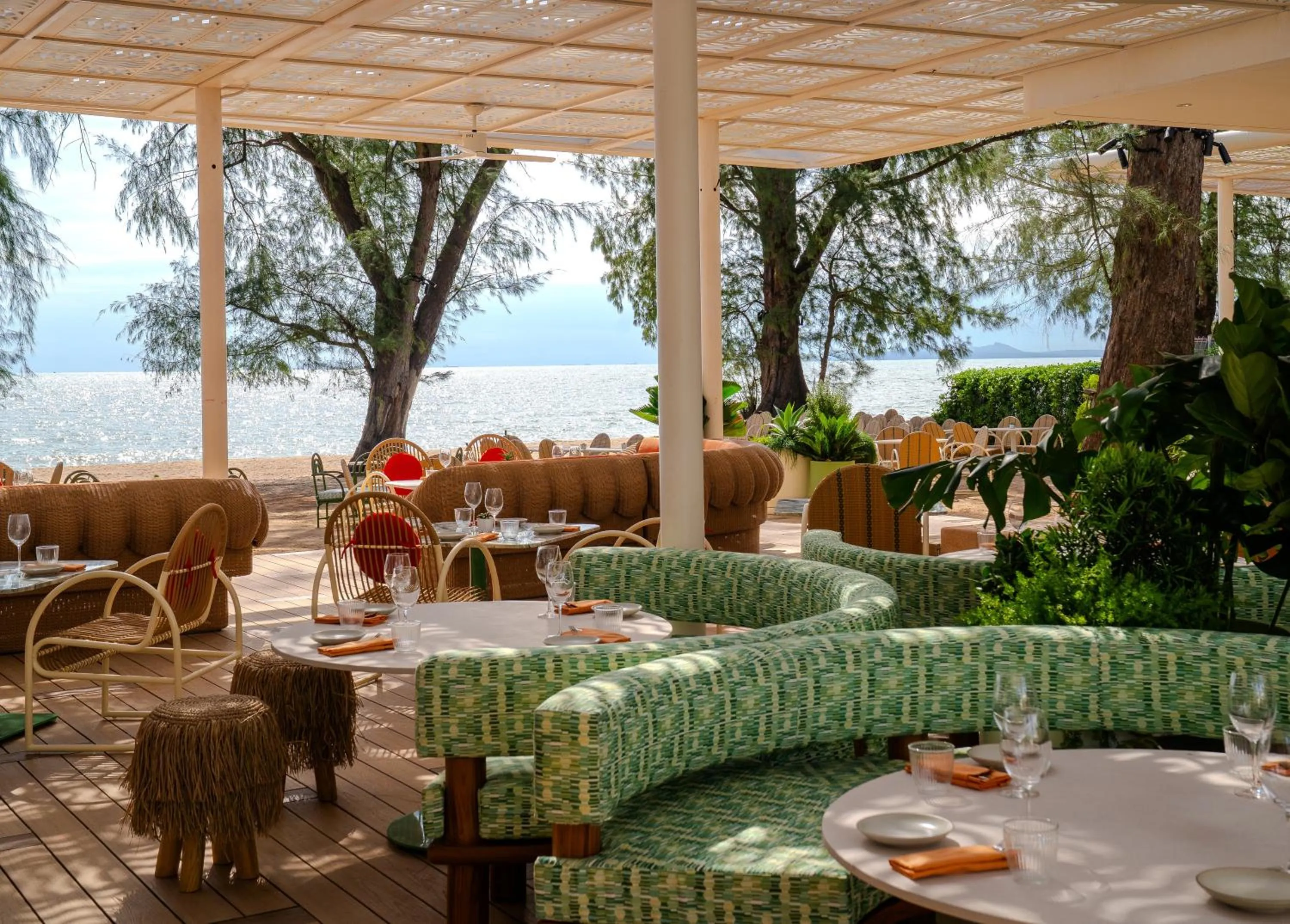 Restaurant/places to eat in The Standard, Pattaya Na Jomtien