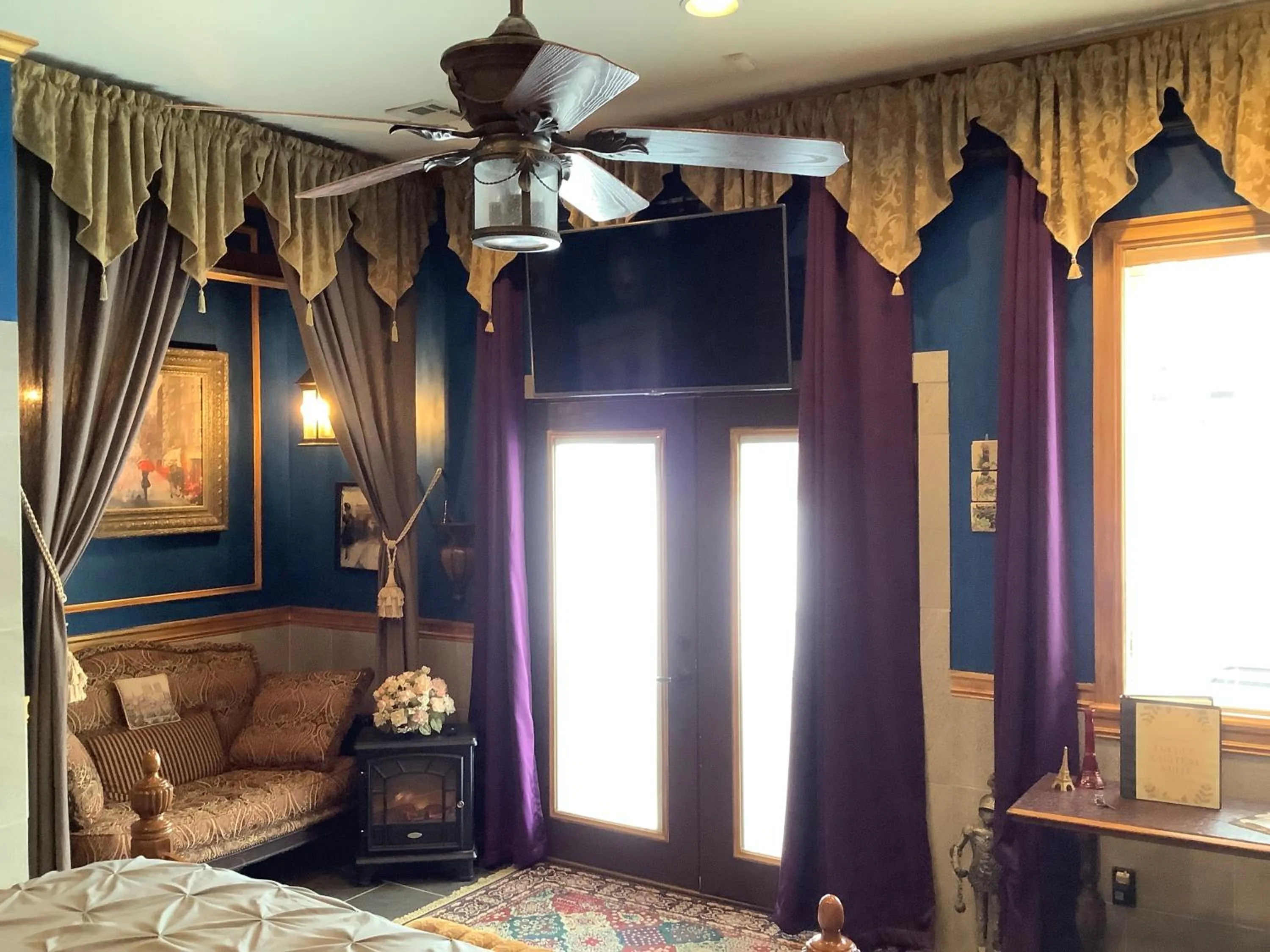 Bed in BarDew Valley Inn