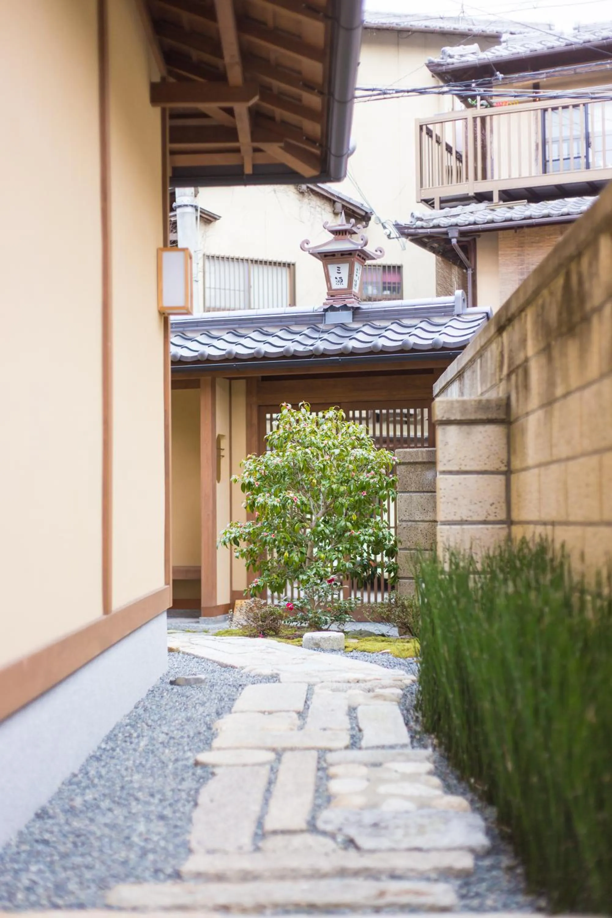 Property building in Kyo no Yado Sangen Ninenzaka
