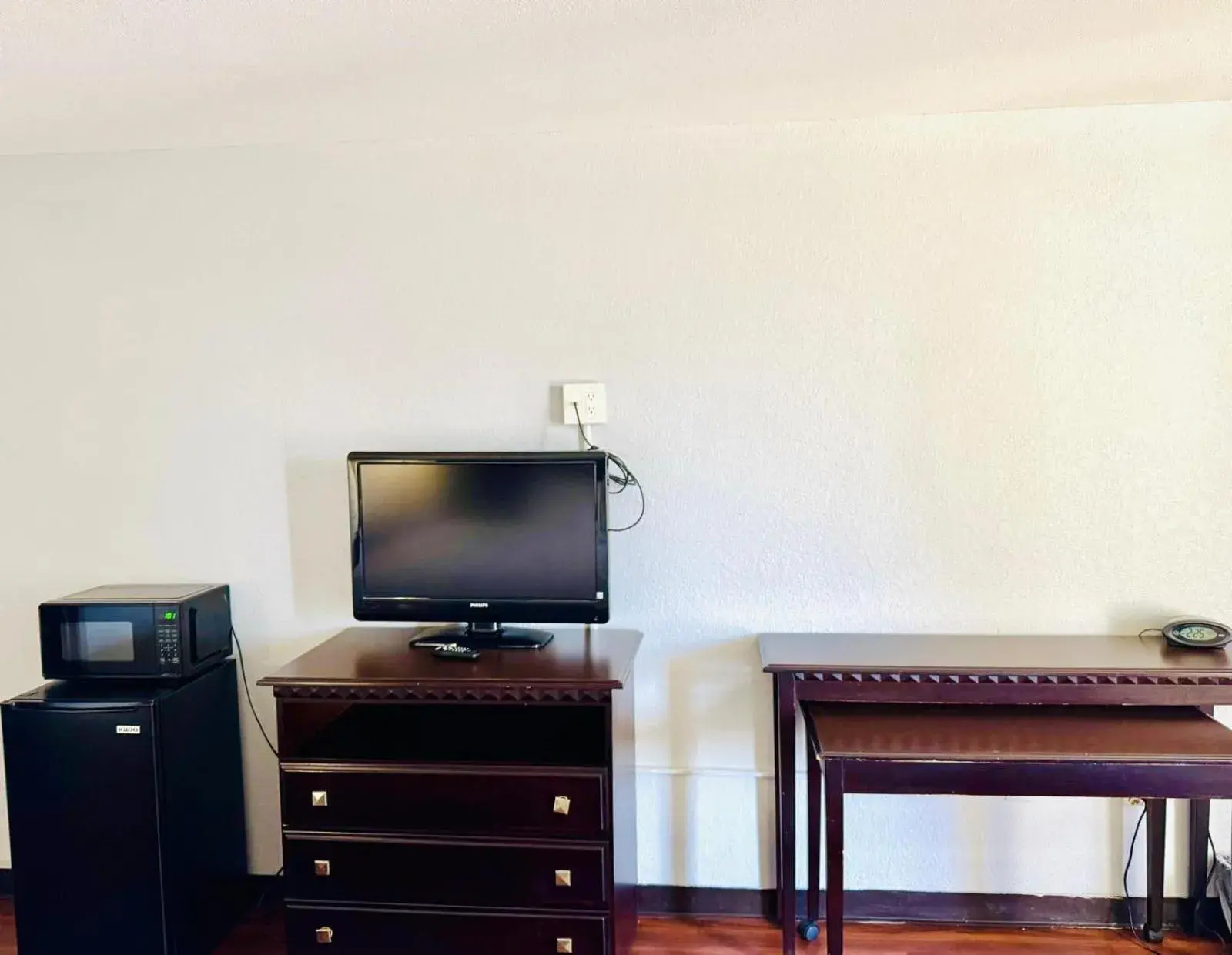 King Room - Disability Access in Vip inn and suites King Room - Disability Access in Vip inn and suites