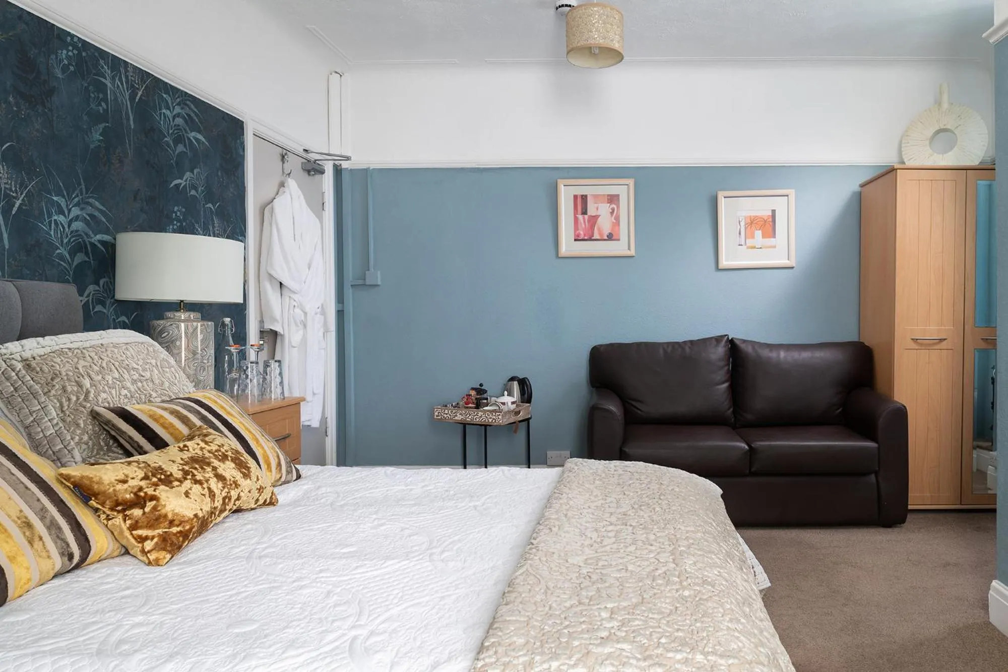 Living room, Bed in Rosaire Guest House