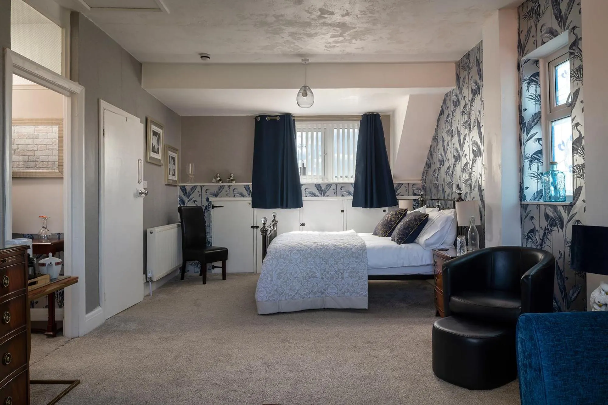 Photo of the whole room, Bed in Rosaire Guest House