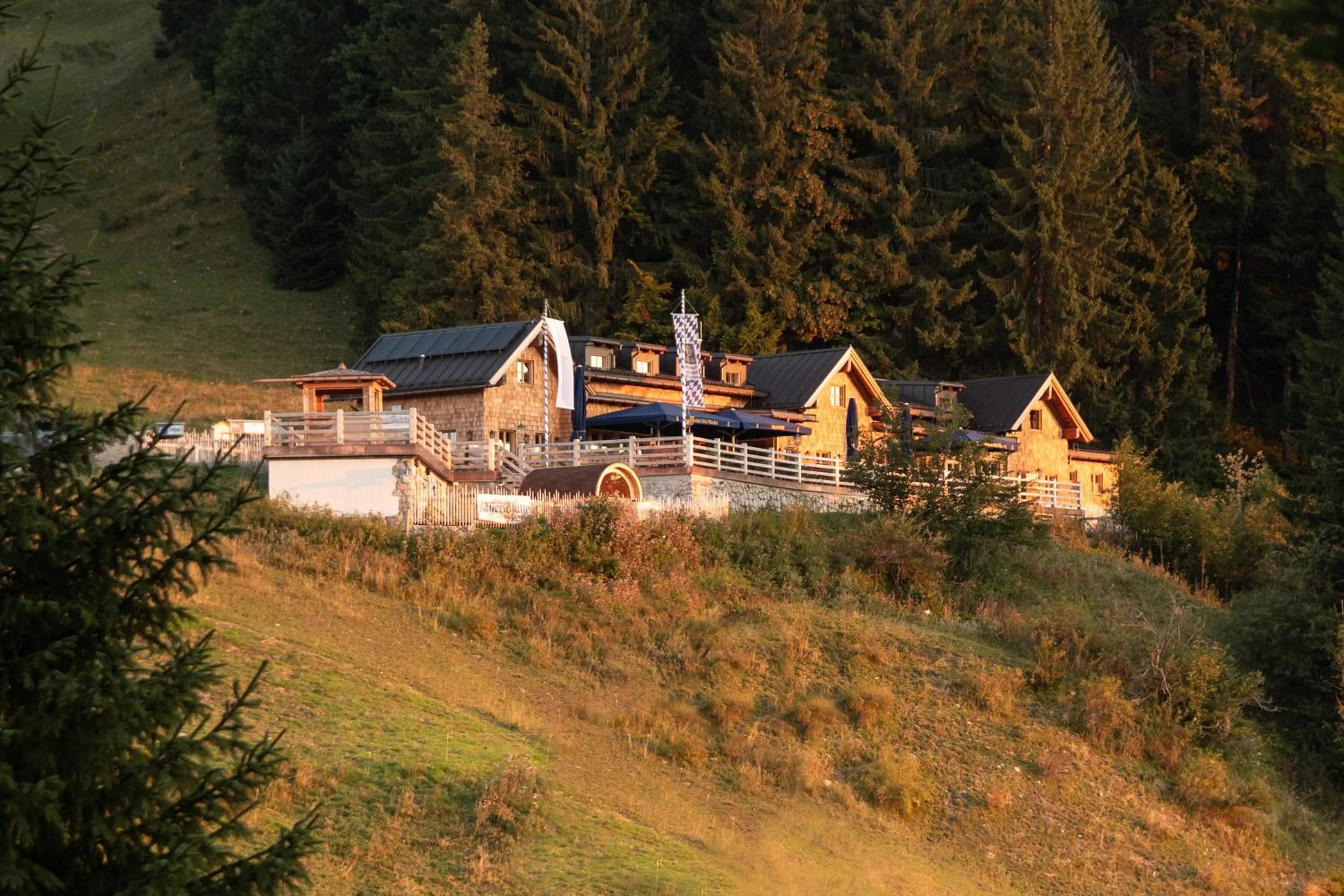Property building in Naturhotel & Bayernhütte am Brauneck