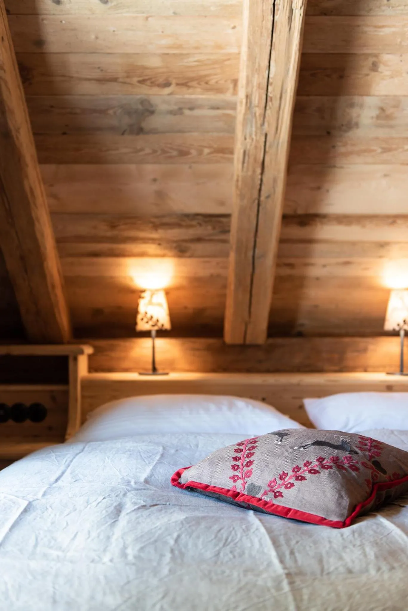 Bed in Naturhotel & Bayernhütte am Brauneck