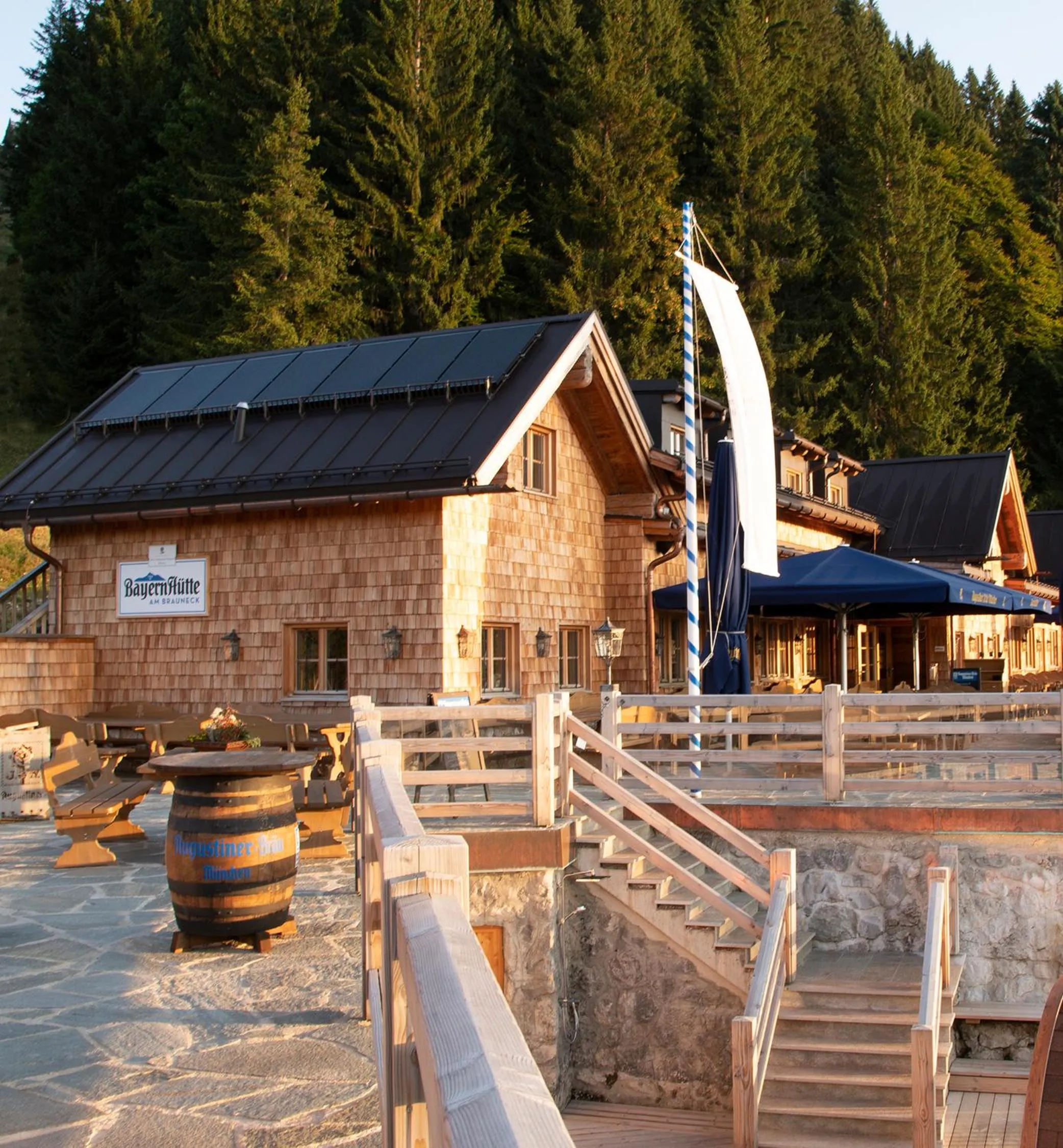 Property building in Naturhotel & Bayernhütte am Brauneck