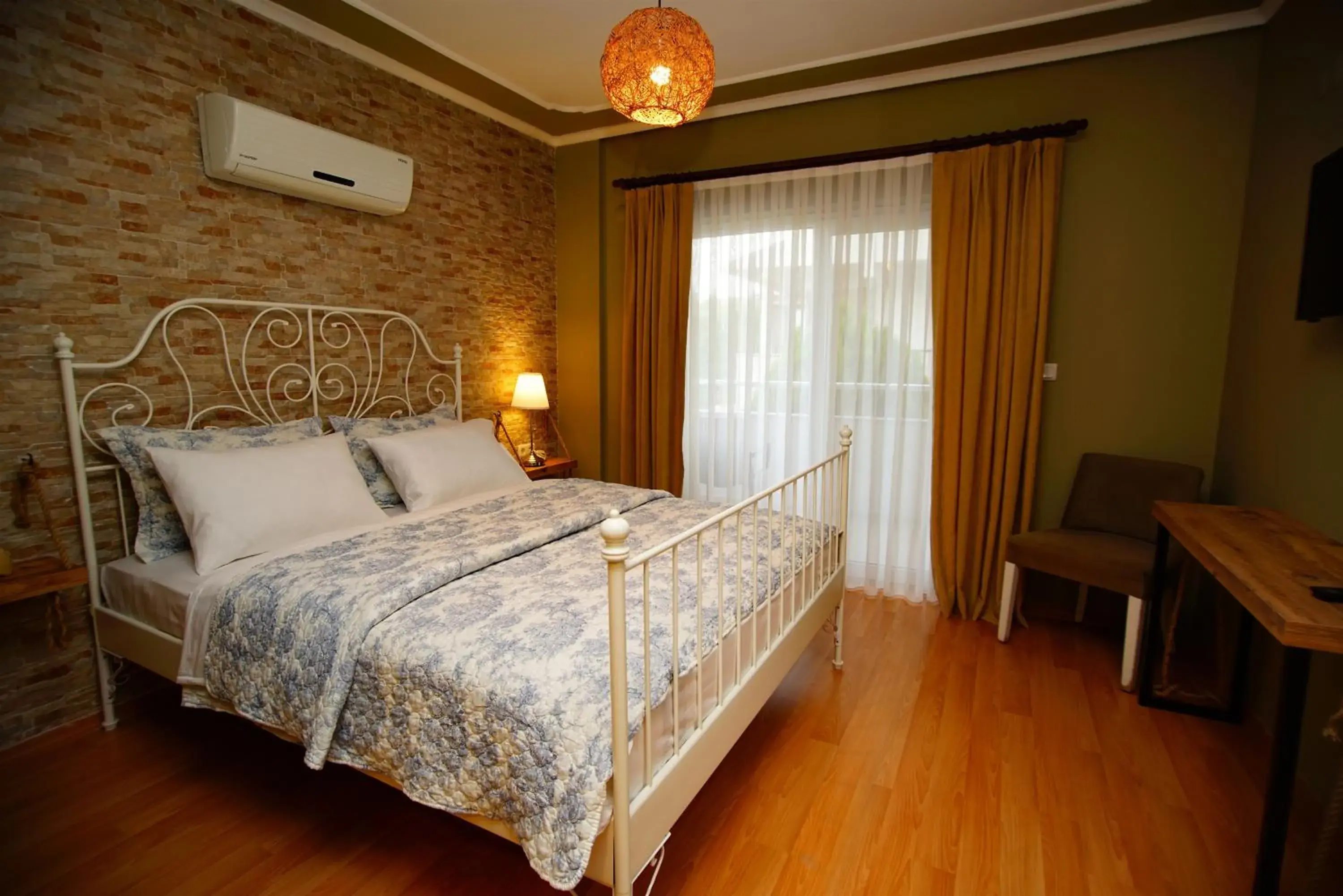 Bedroom, Bed in Urla Zeytin Hotel Bedroom, Bed in Urla Zeytin Hotel