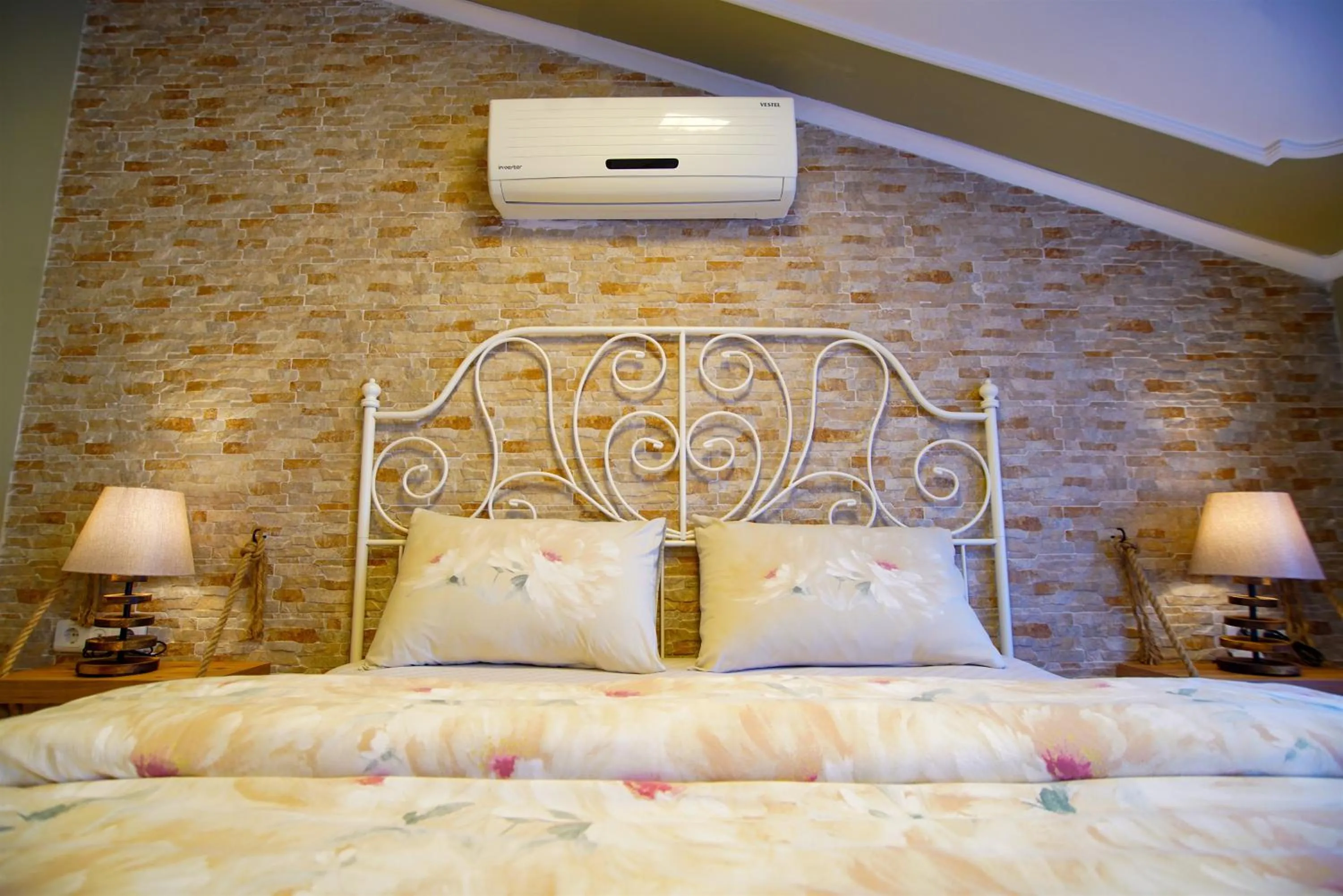 Bed in Urla Zeytin Hotel