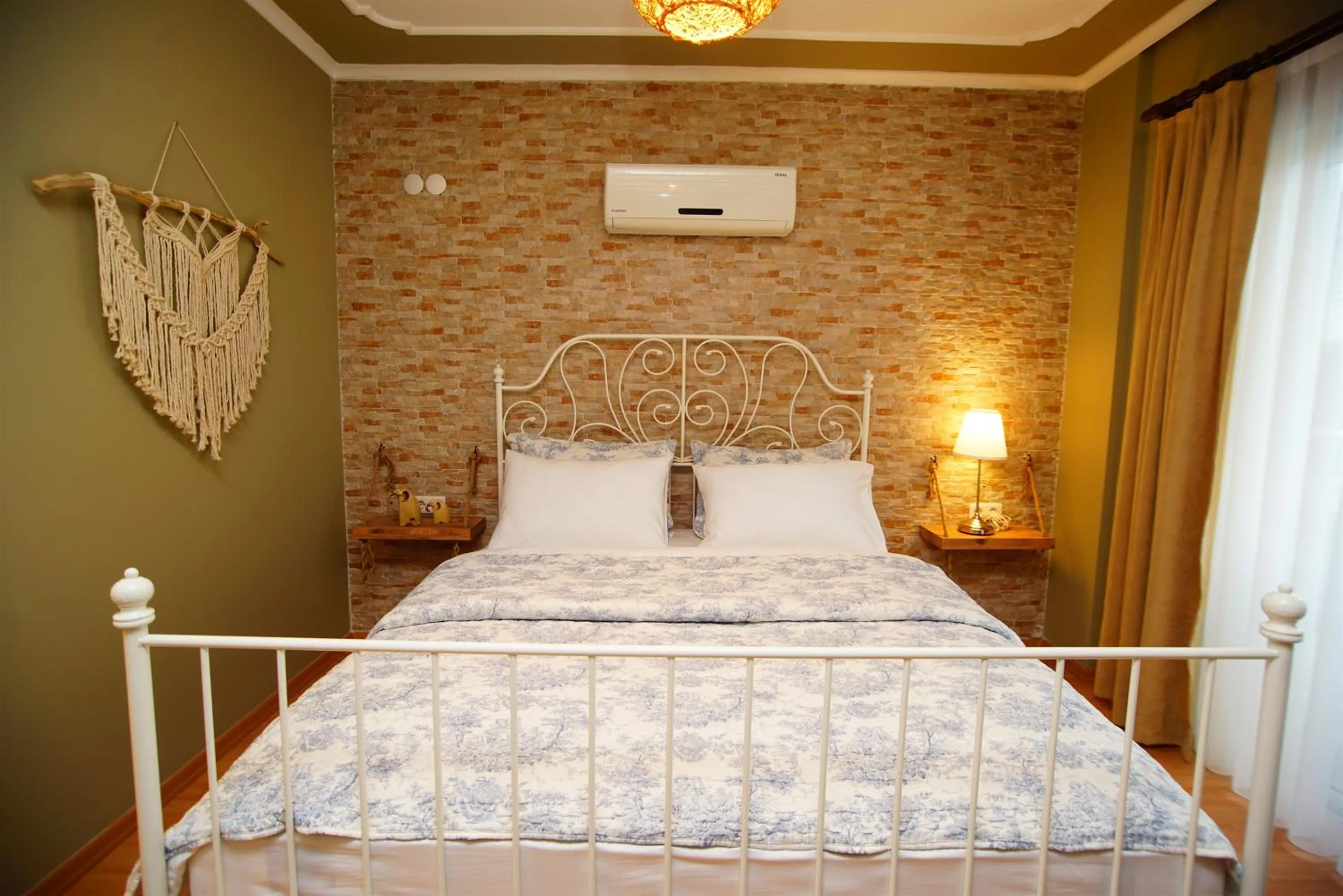 Bedroom, Bed in Urla Zeytin Hotel