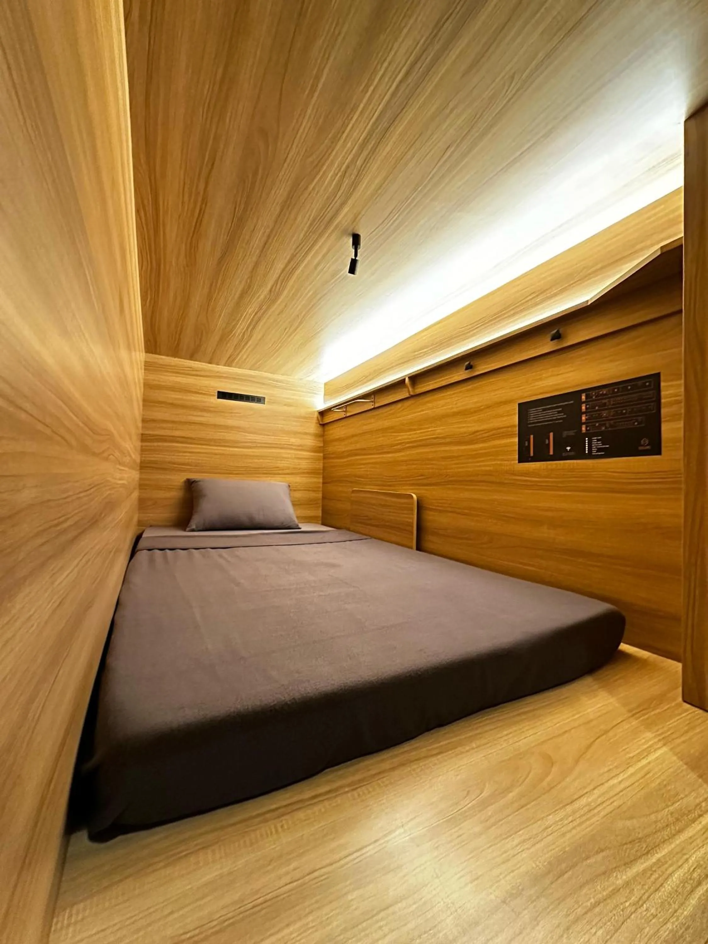 Single Room with Shared Bathroom in Dosare Capsule Hotel