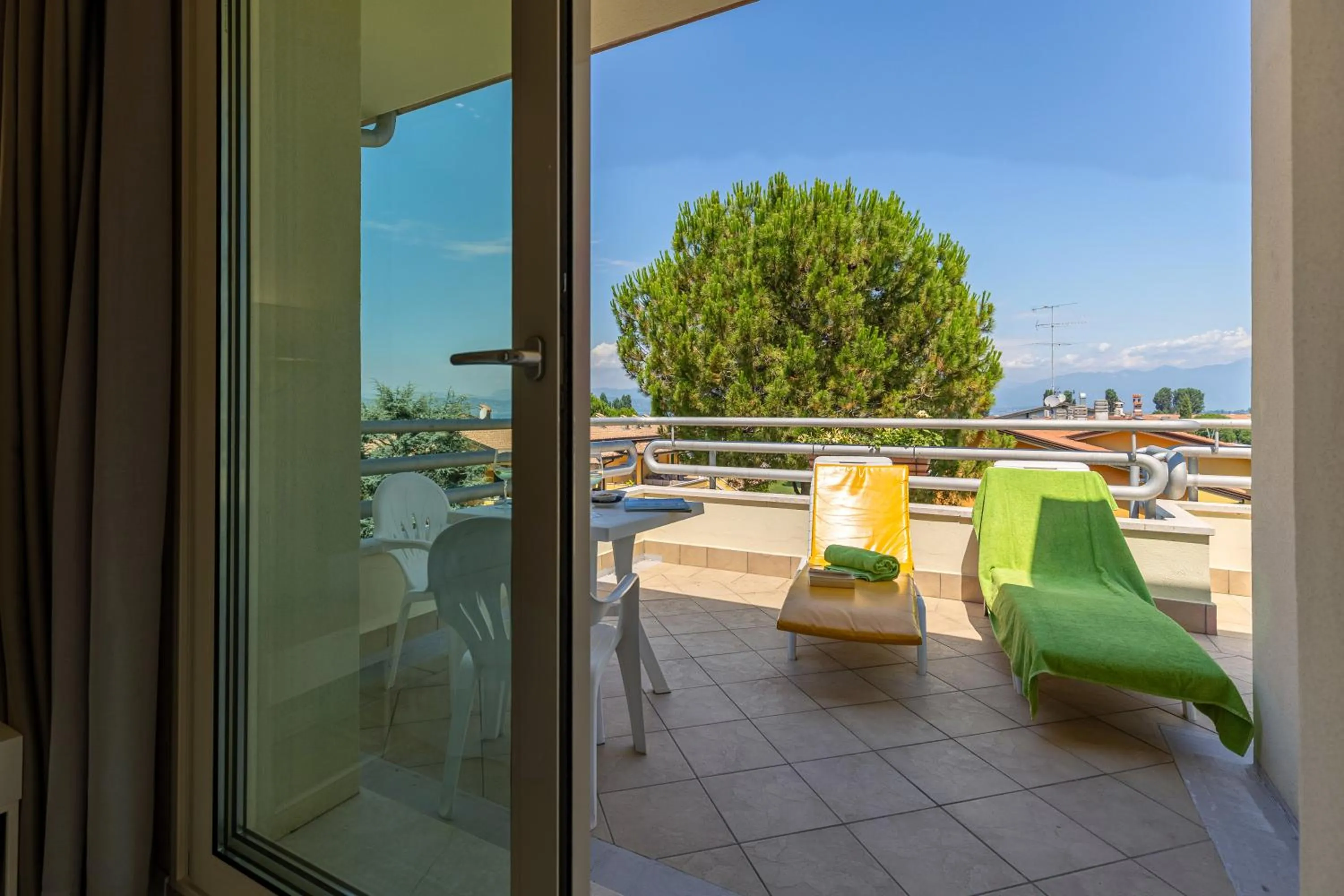Balcony/Terrace in Hotel Du Parc