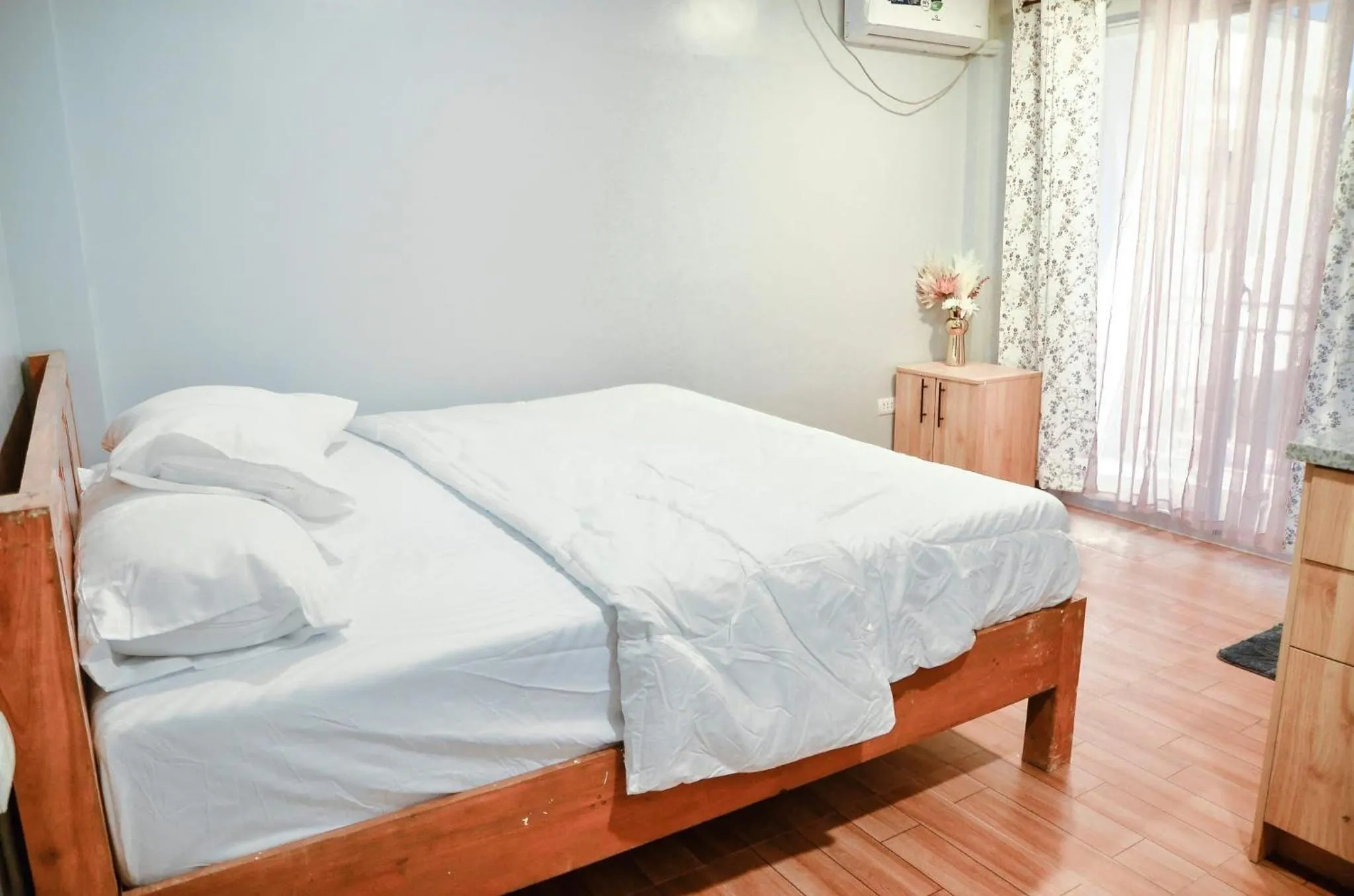 Bed in Malapascua Dos Marias Tourist Inn