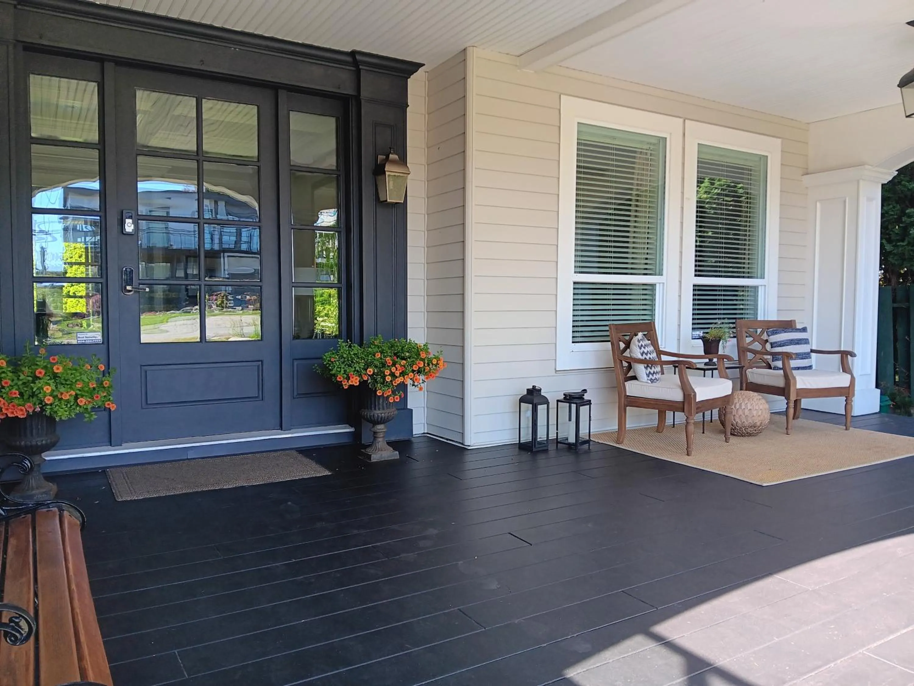 Property building in Sand and Salt Bed & Breakfast