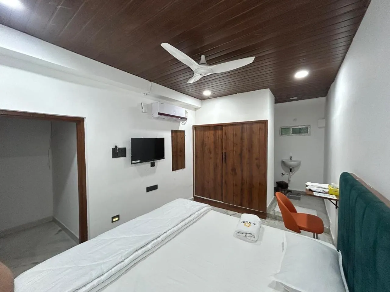 Hotel M Hyatt DSNR