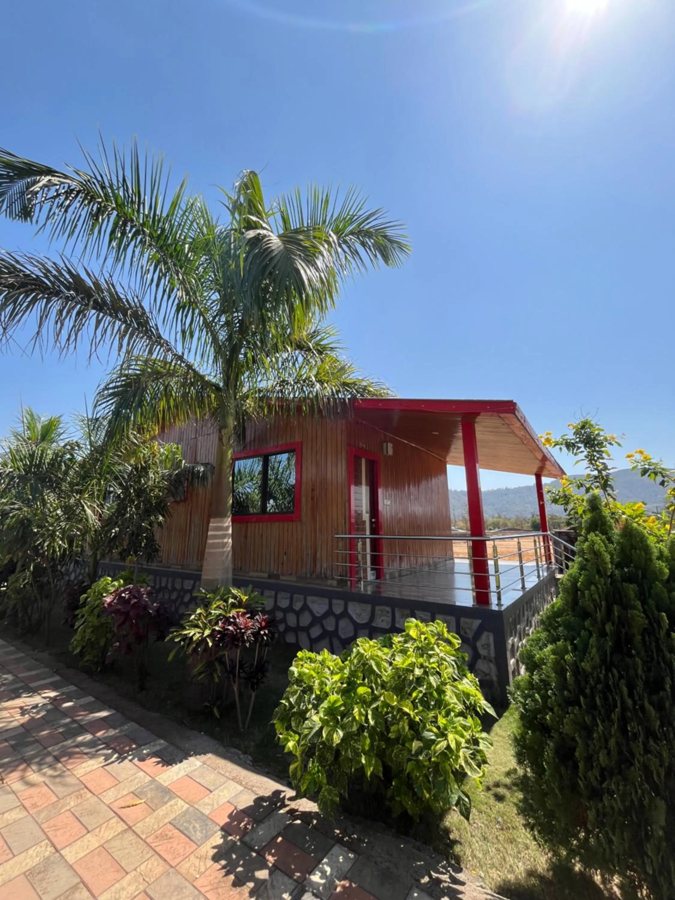 Garden view in Daksh The Valley Resort - Saputara