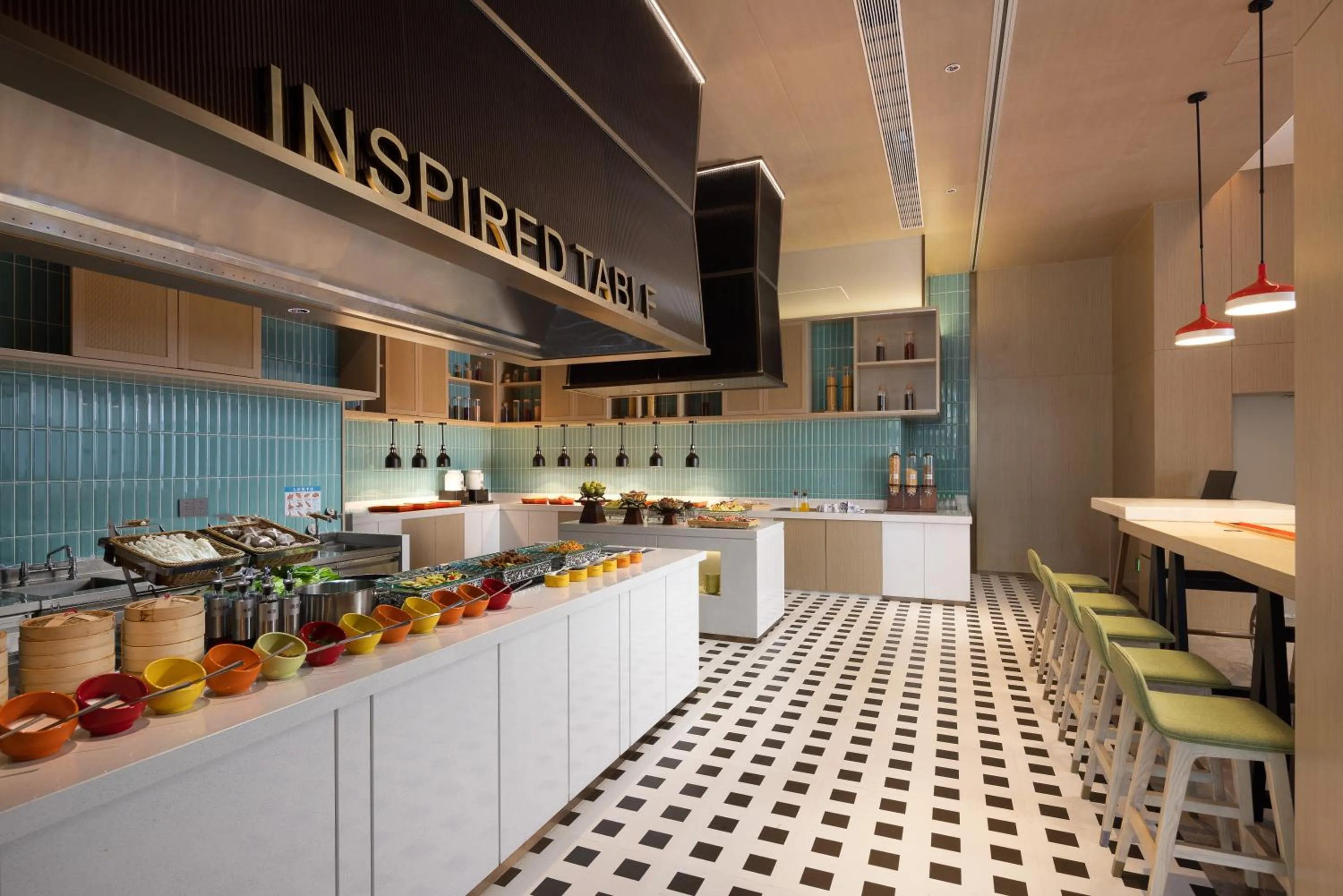 Restaurant/places to eat in Home2 Suite by Hilton Kunming Xishan