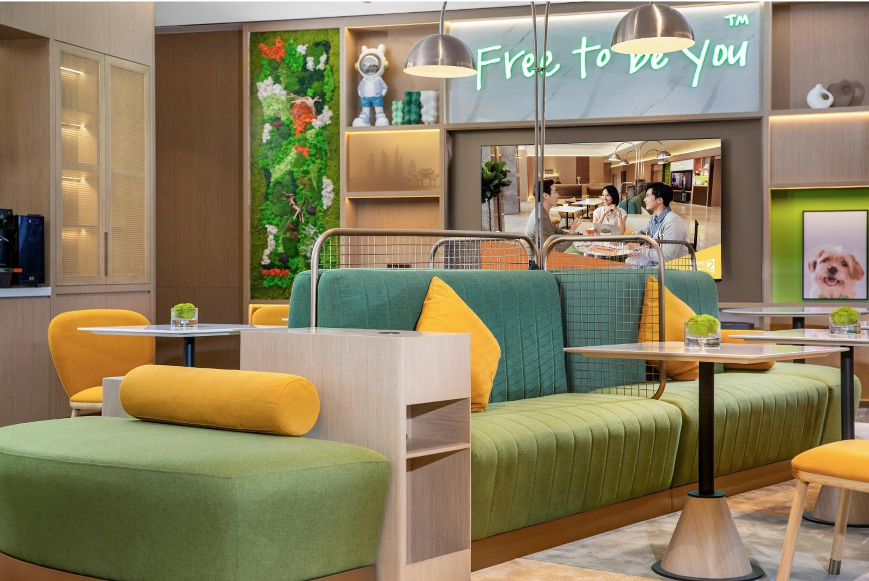 Seating area in Home2 Suite by Hilton Foshan Lishui