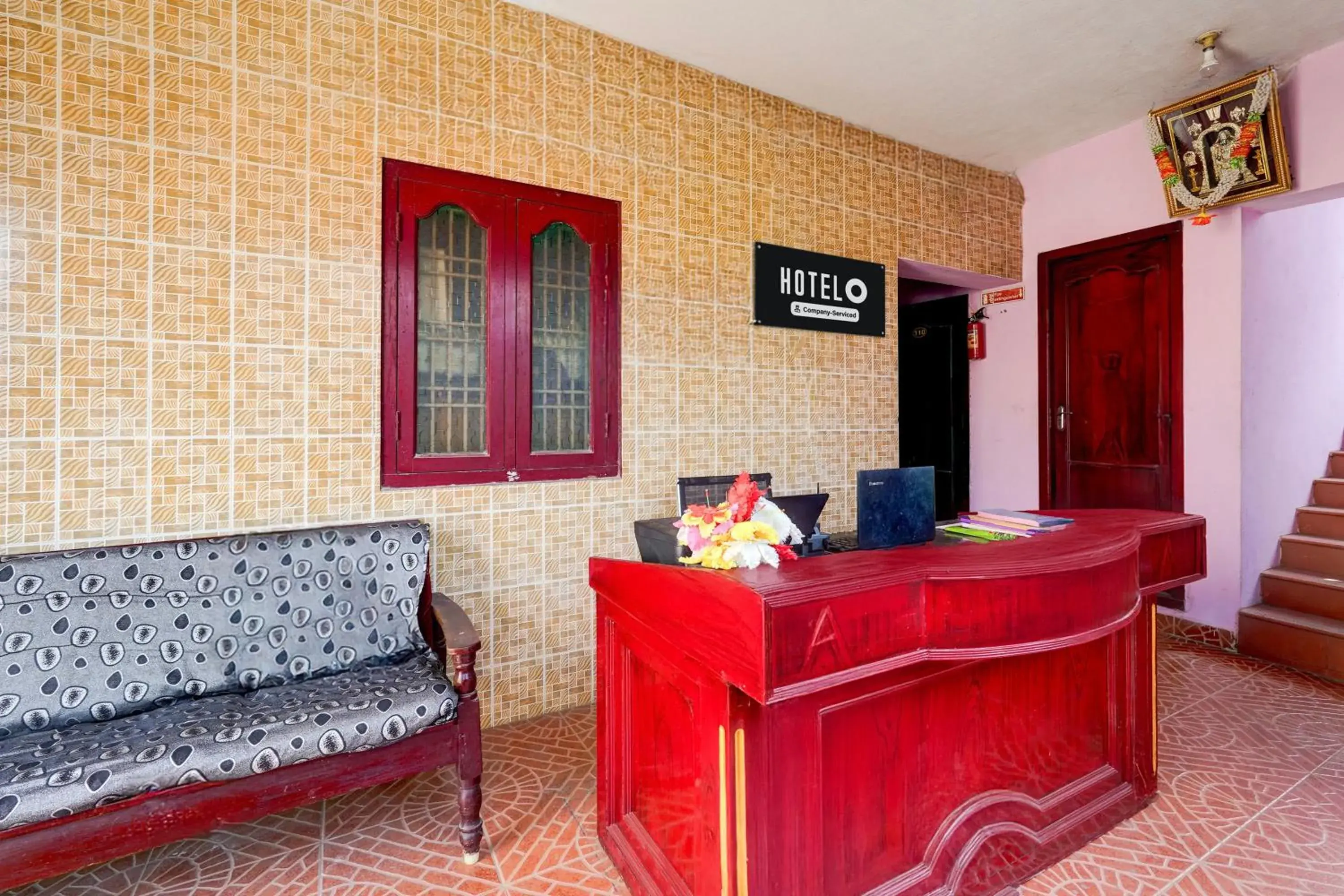 Lobby or reception in Super Hotel O Nemeli Road Sriram Nagar Lobby or reception in Super Hotel O Nemeli Road Sriram Nagar