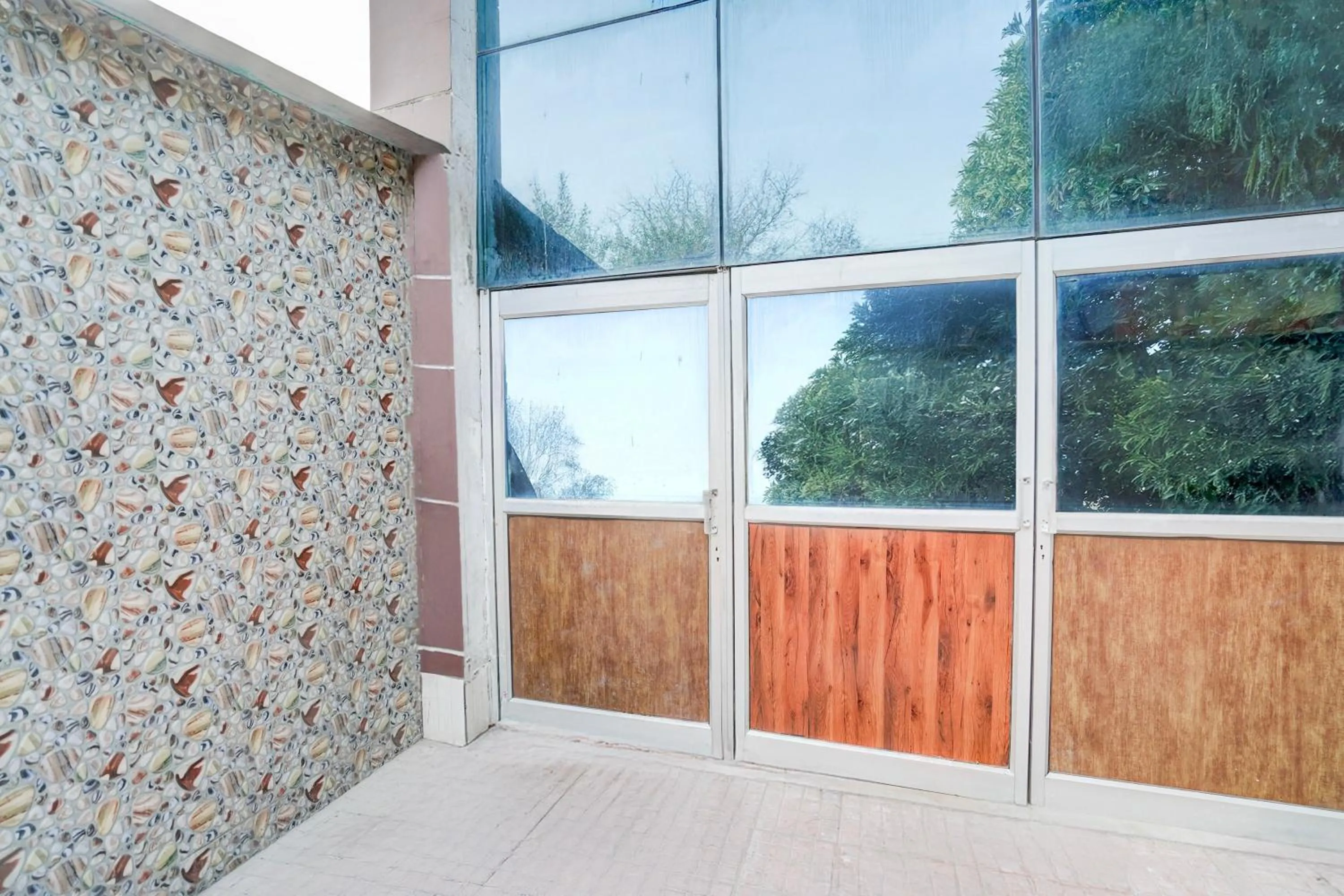 Facade/entrance in Hotel O Behror