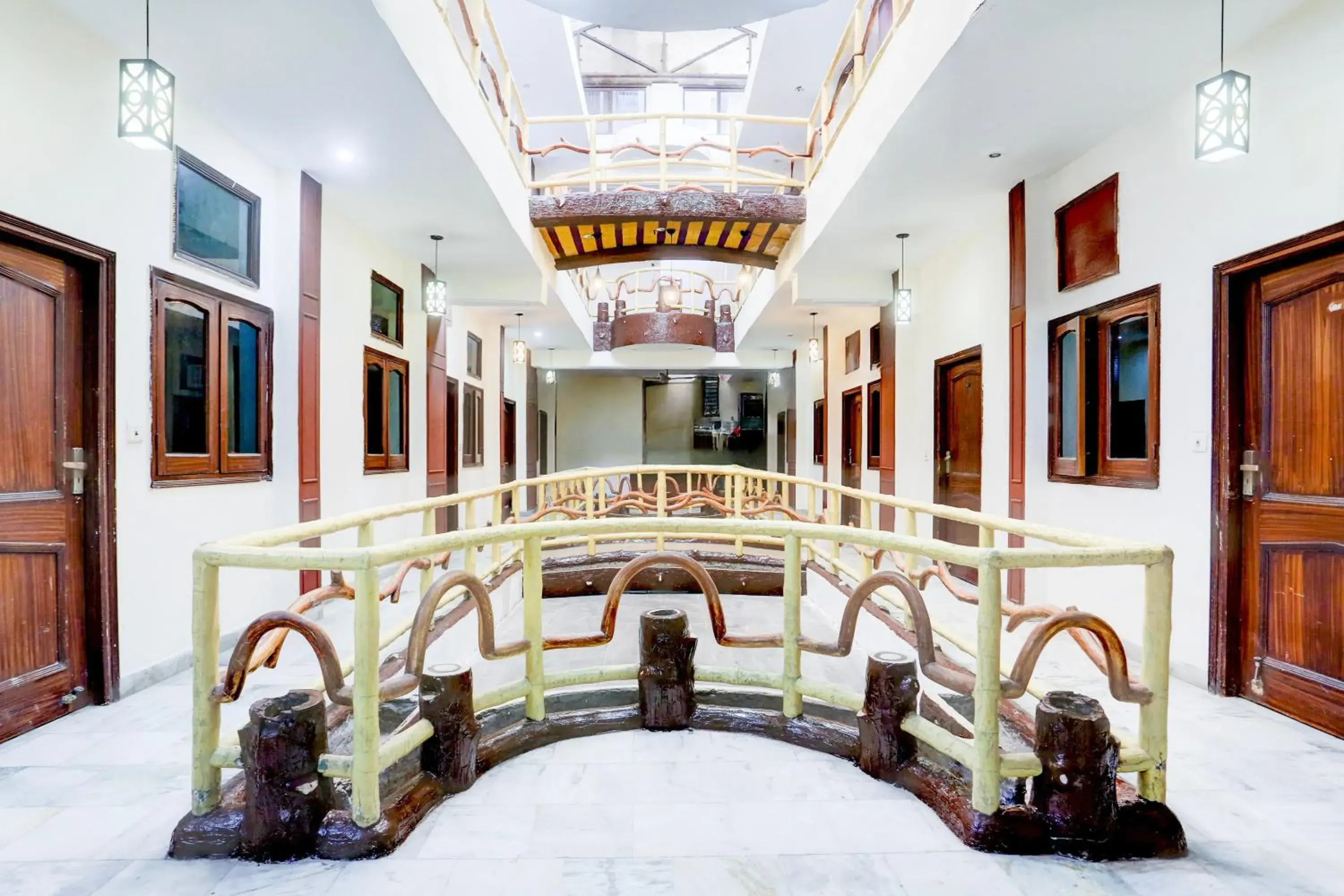 Lobby or reception in Super Hotel O Subhani Building Formerly Hotel Amandeep Lobby or reception in Super Hotel O Subhani Building Formerly Hotel Amandeep