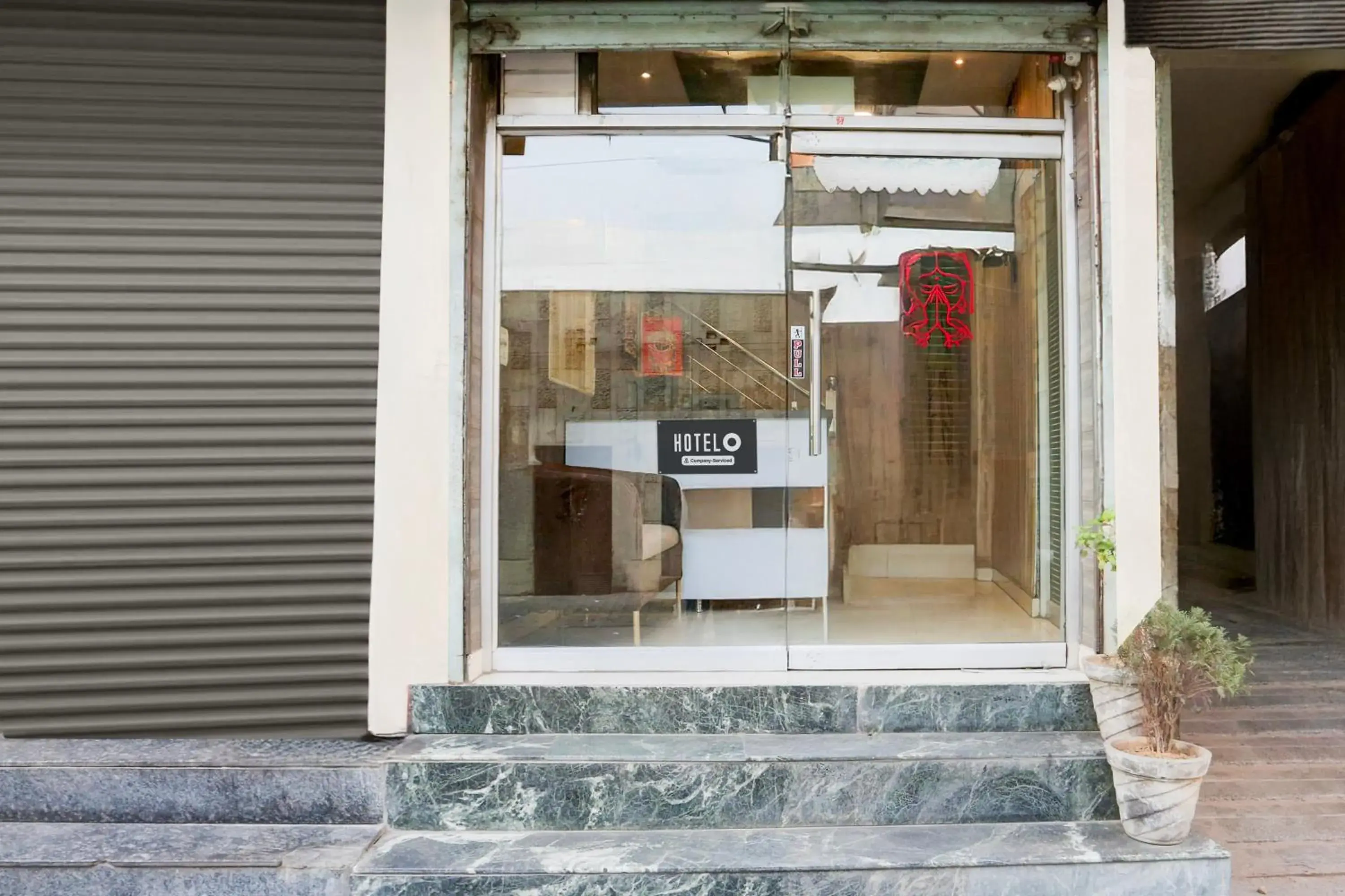 Facade/entrance in Super Hotel O Subhani Building Formerly Hotel Amandeep Facade/entrance in Super Hotel O Subhani Building Formerly Hotel Amandeep