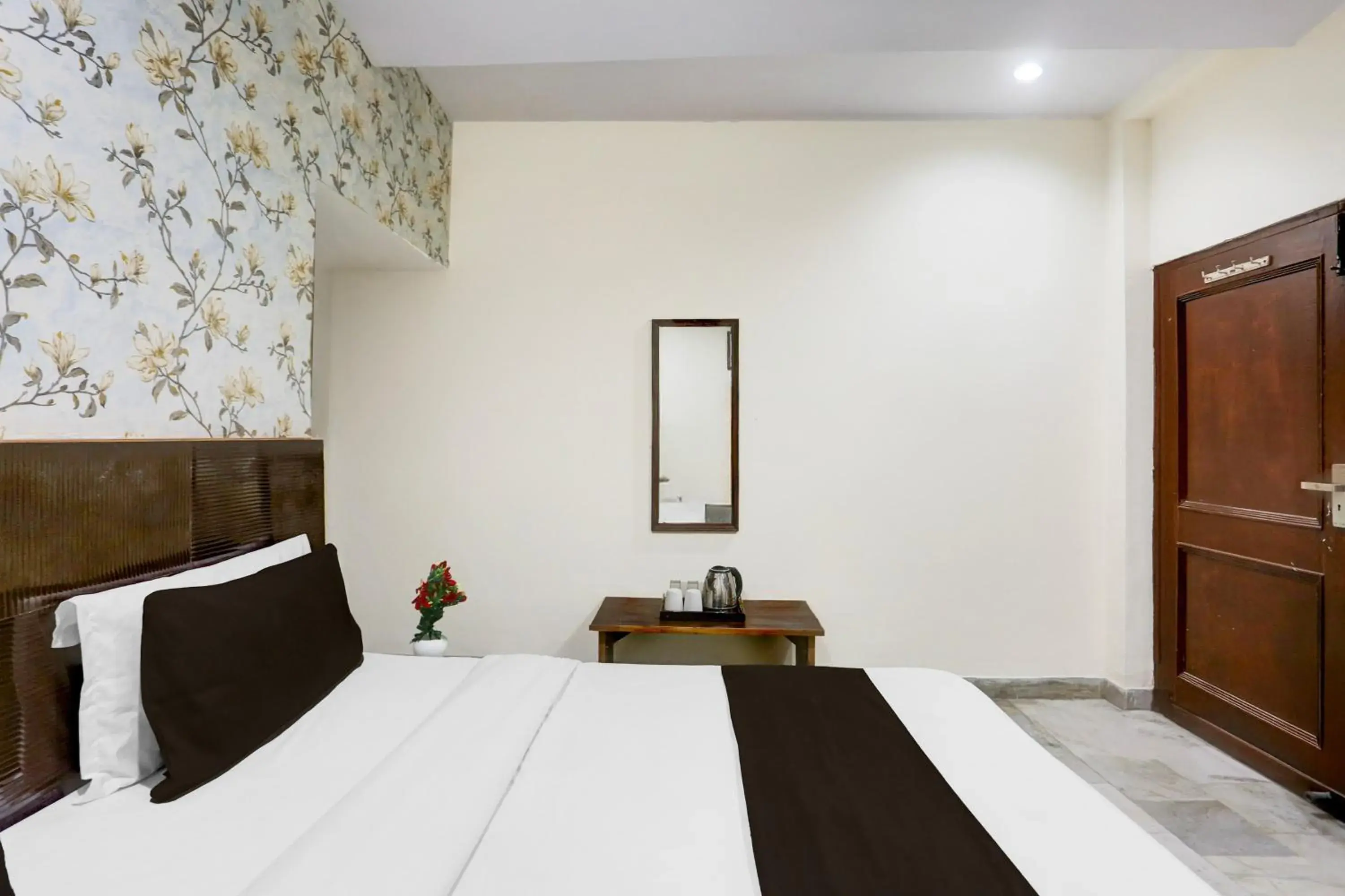 Bedroom, Bed in Super Hotel O Subhani Building Formerly Hotel Amandeep Bedroom, Bed in Super Hotel O Subhani Building Formerly Hotel Amandeep