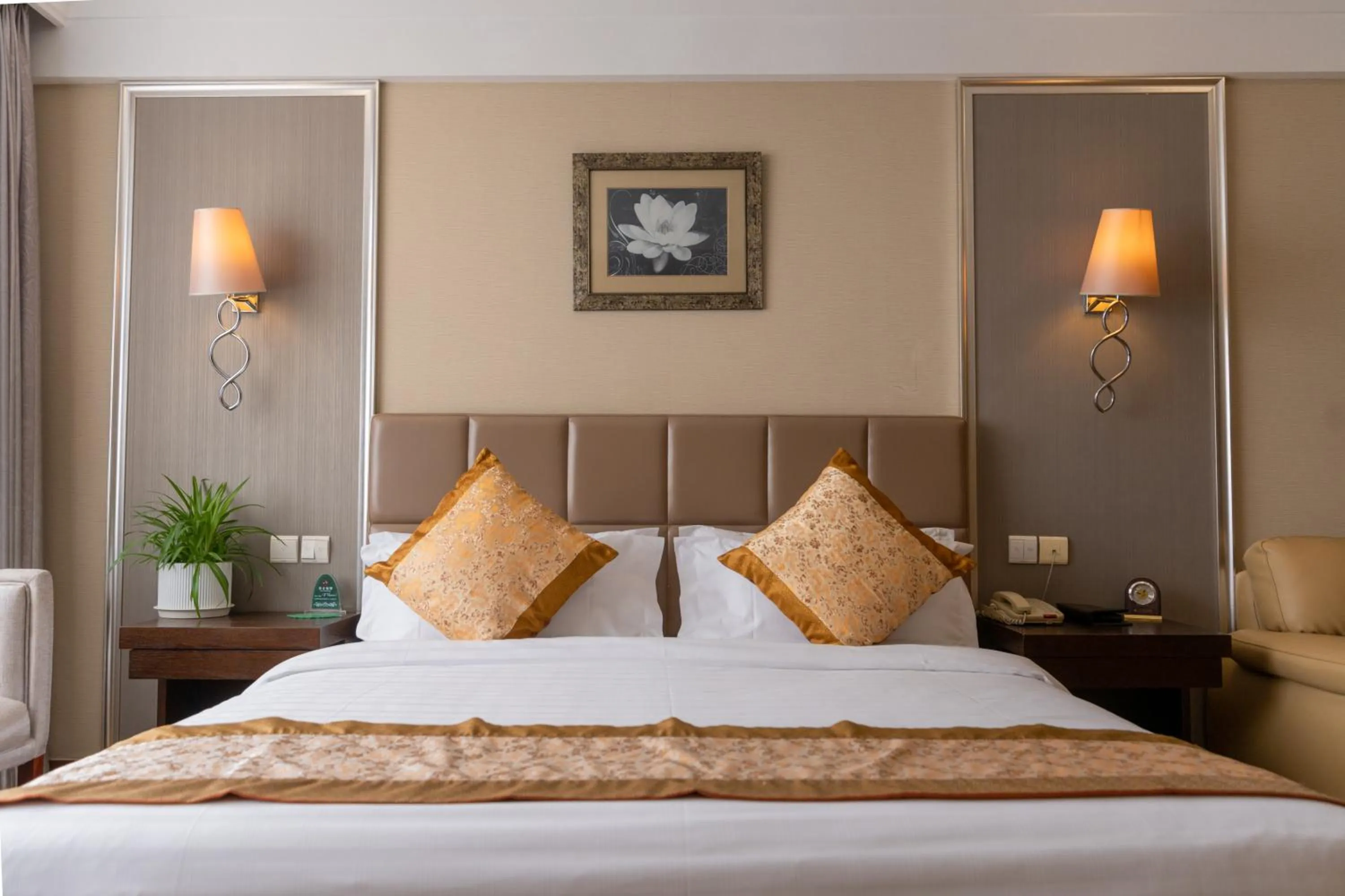 Bed in Beijing Shengli Hotel