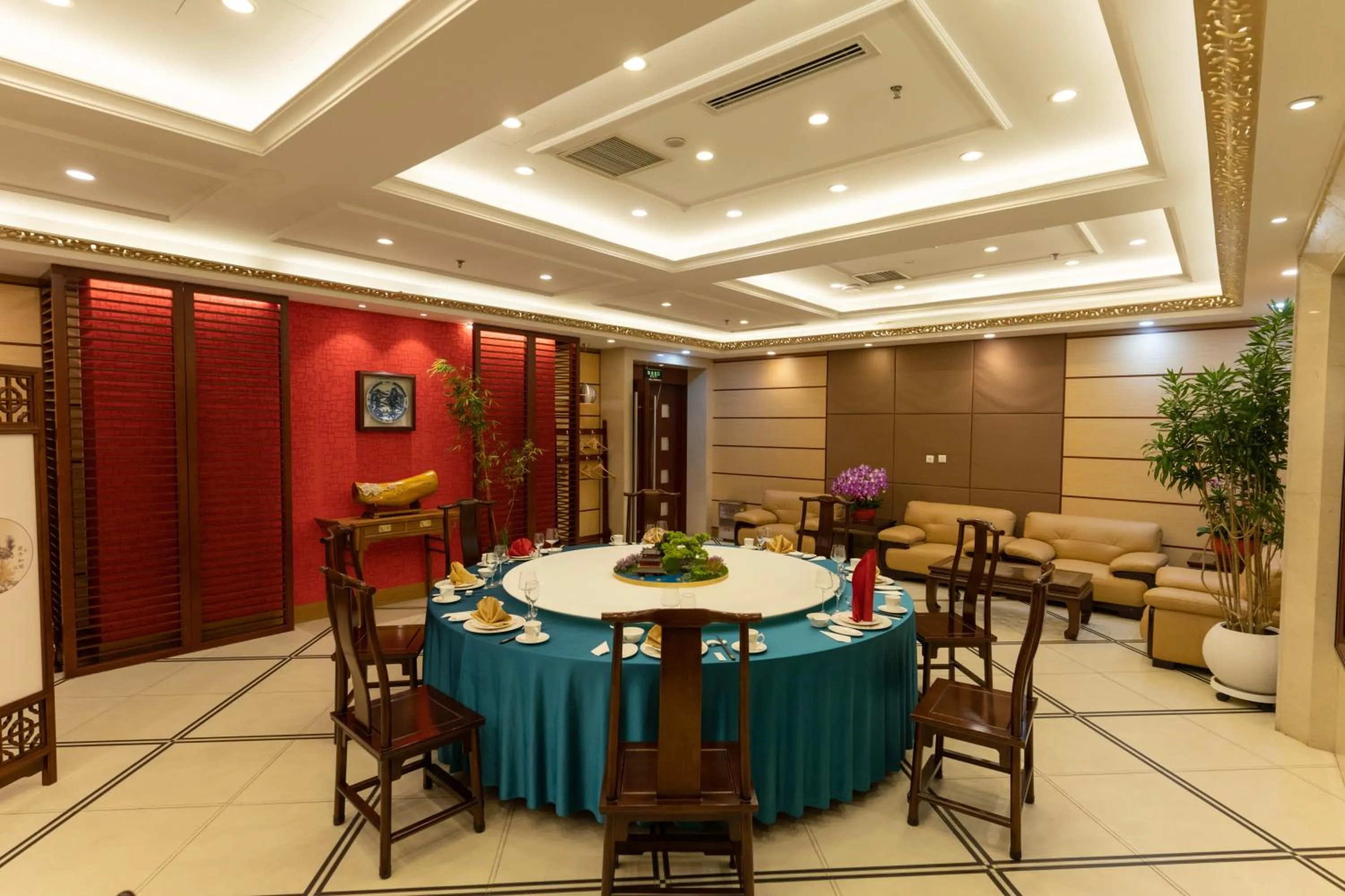 Restaurant/places to eat in Beijing Shengli Hotel