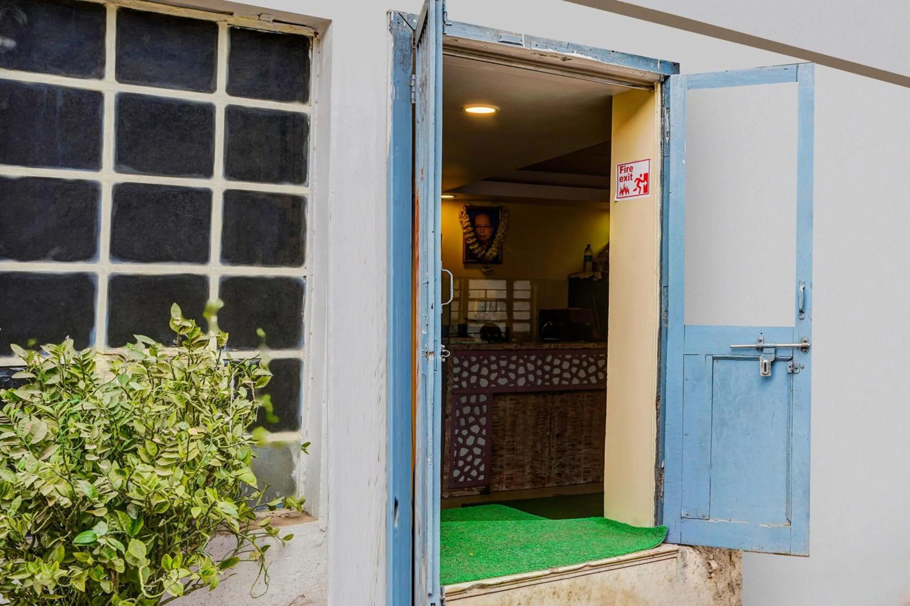 Facade/entrance in Super Hotel O Russel Chowk Formerly VN Residency Jabalpur