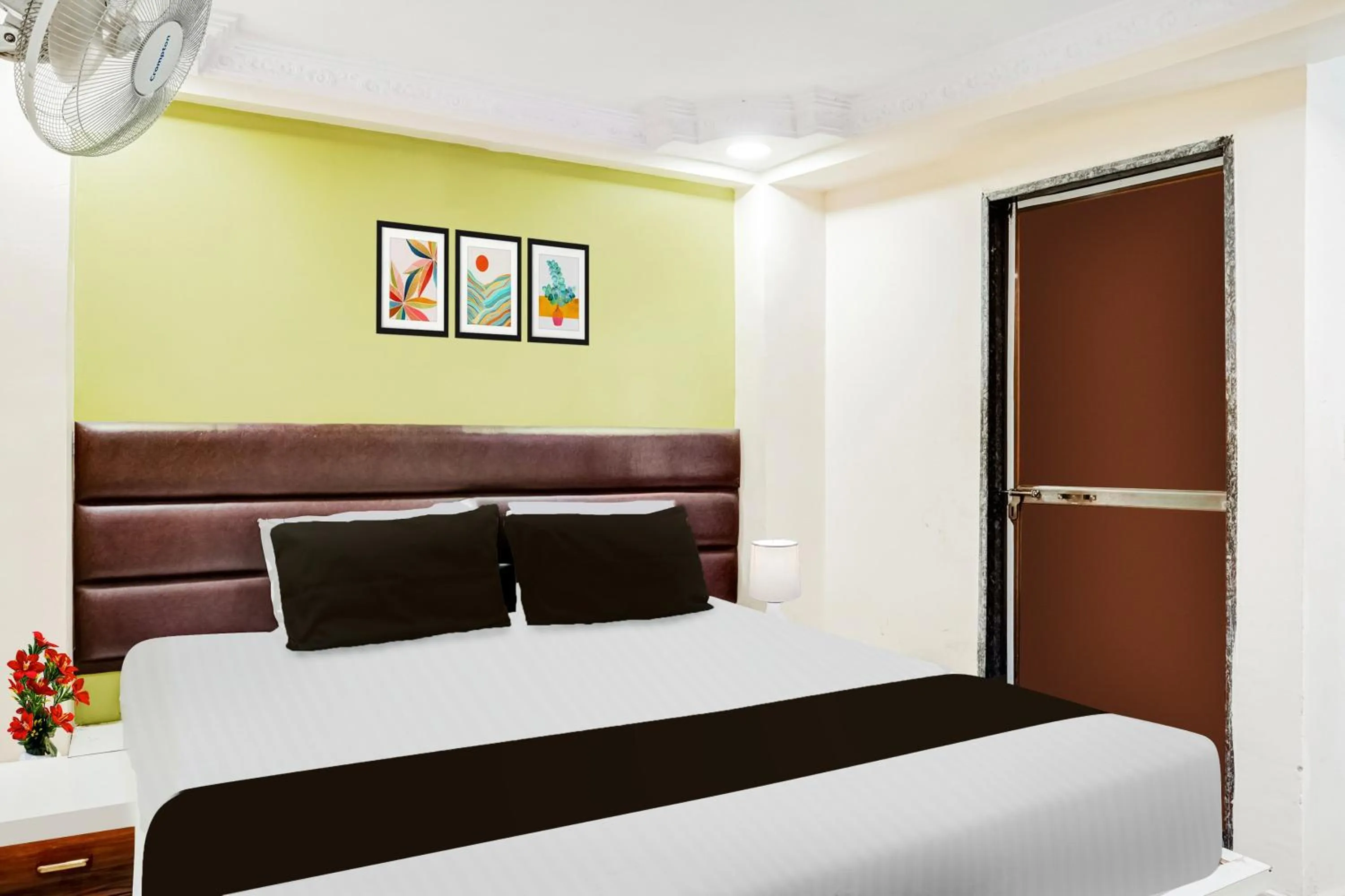Bedroom, Bed in Super Hotel O Russel Chowk Formerly VN Residency Jabalpur