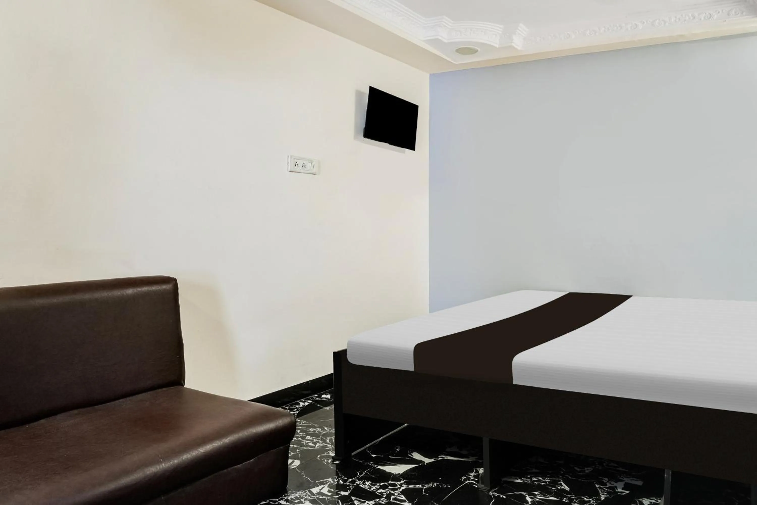 Bedroom, Bed in Super Hotel O Russel Chowk Formerly VN Residency Jabalpur