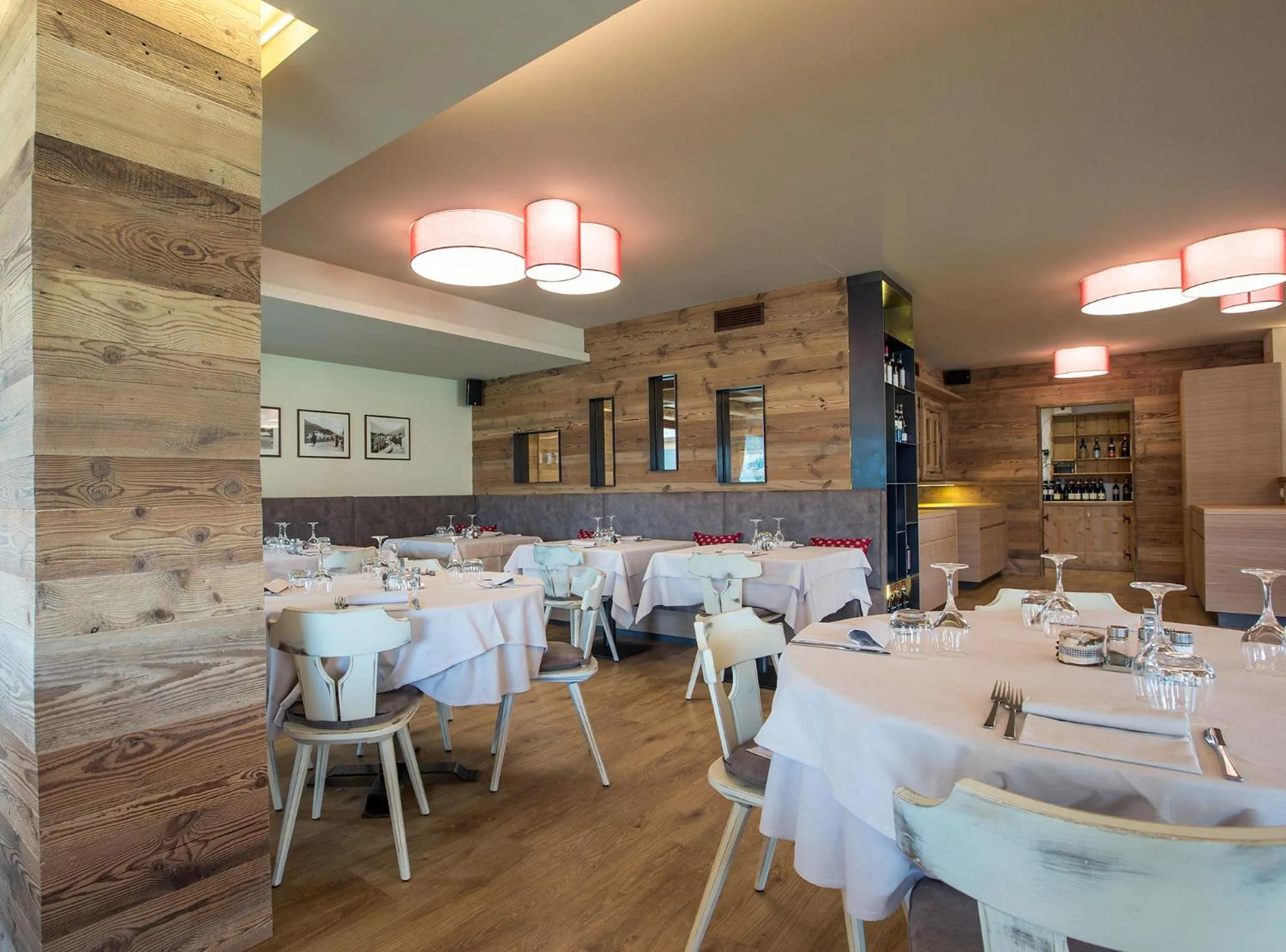 Restaurant/places to eat in Hotel Vallechiara