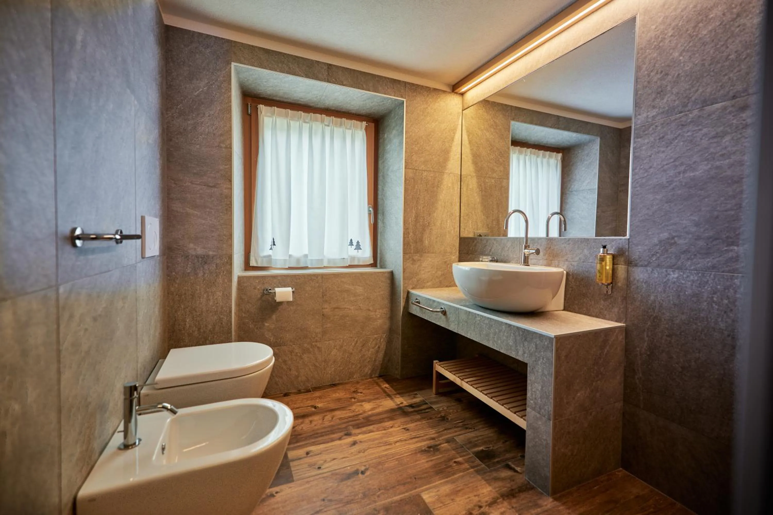 Bathroom in Hotel Vallechiara