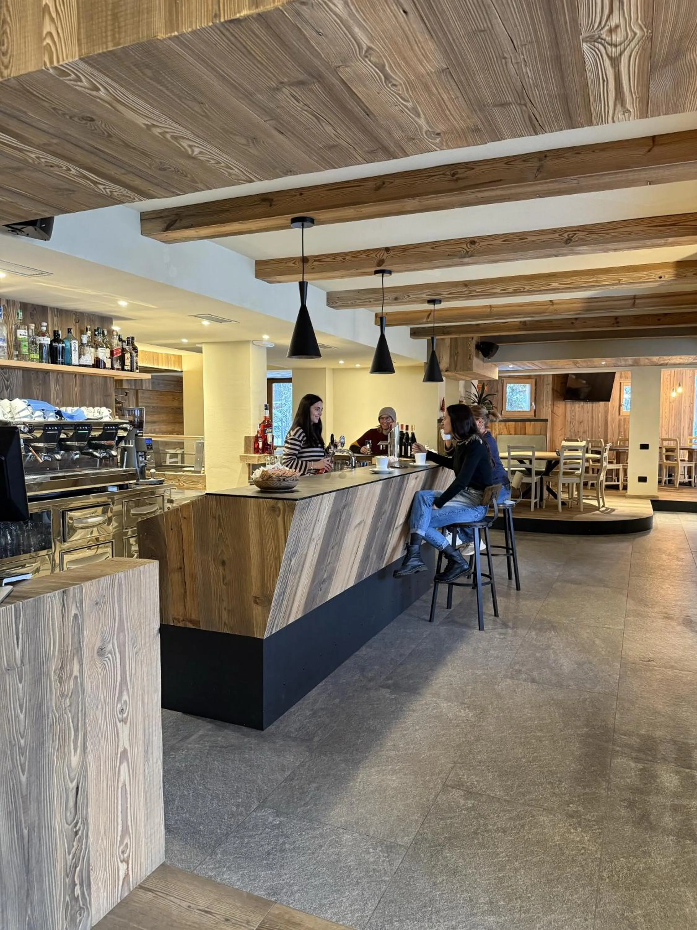 Lounge or bar in Hotel Vallechiara