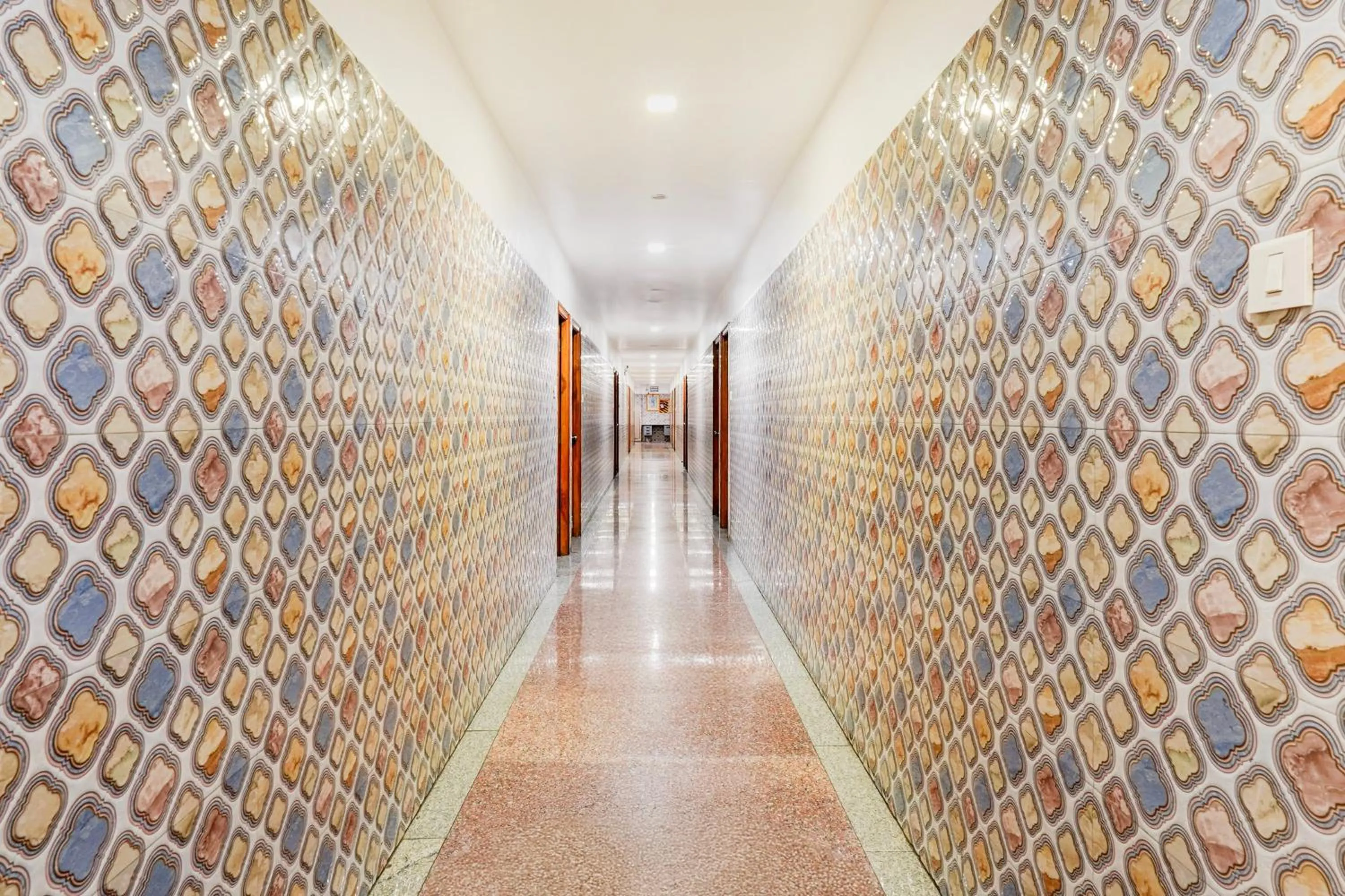 Super Hotel O Arcot Road Kauvery Hospital Porur Formerly Jeyas Residency