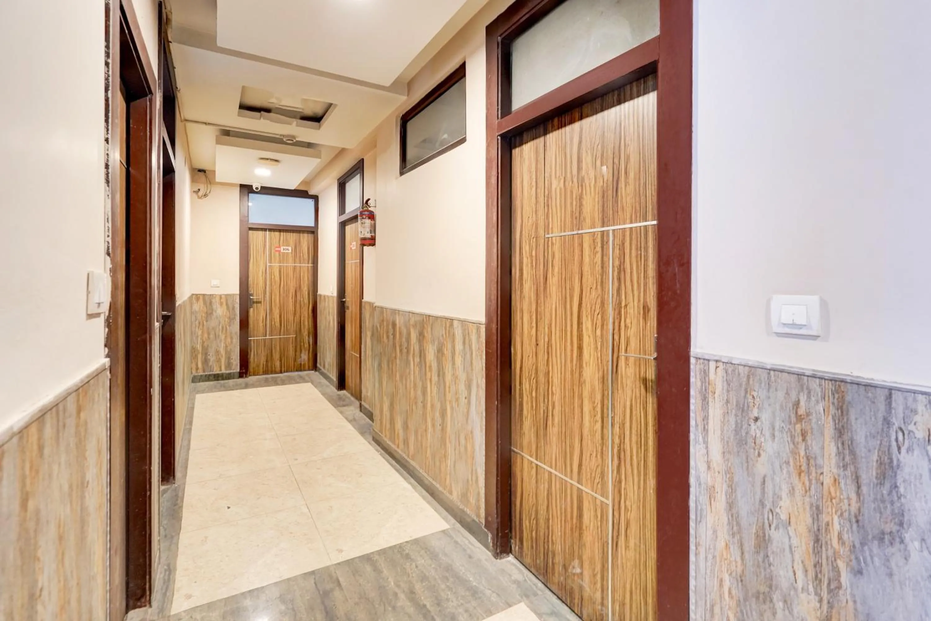 Lobby or reception in Super Hotel O GMS Road Near Bus Stand