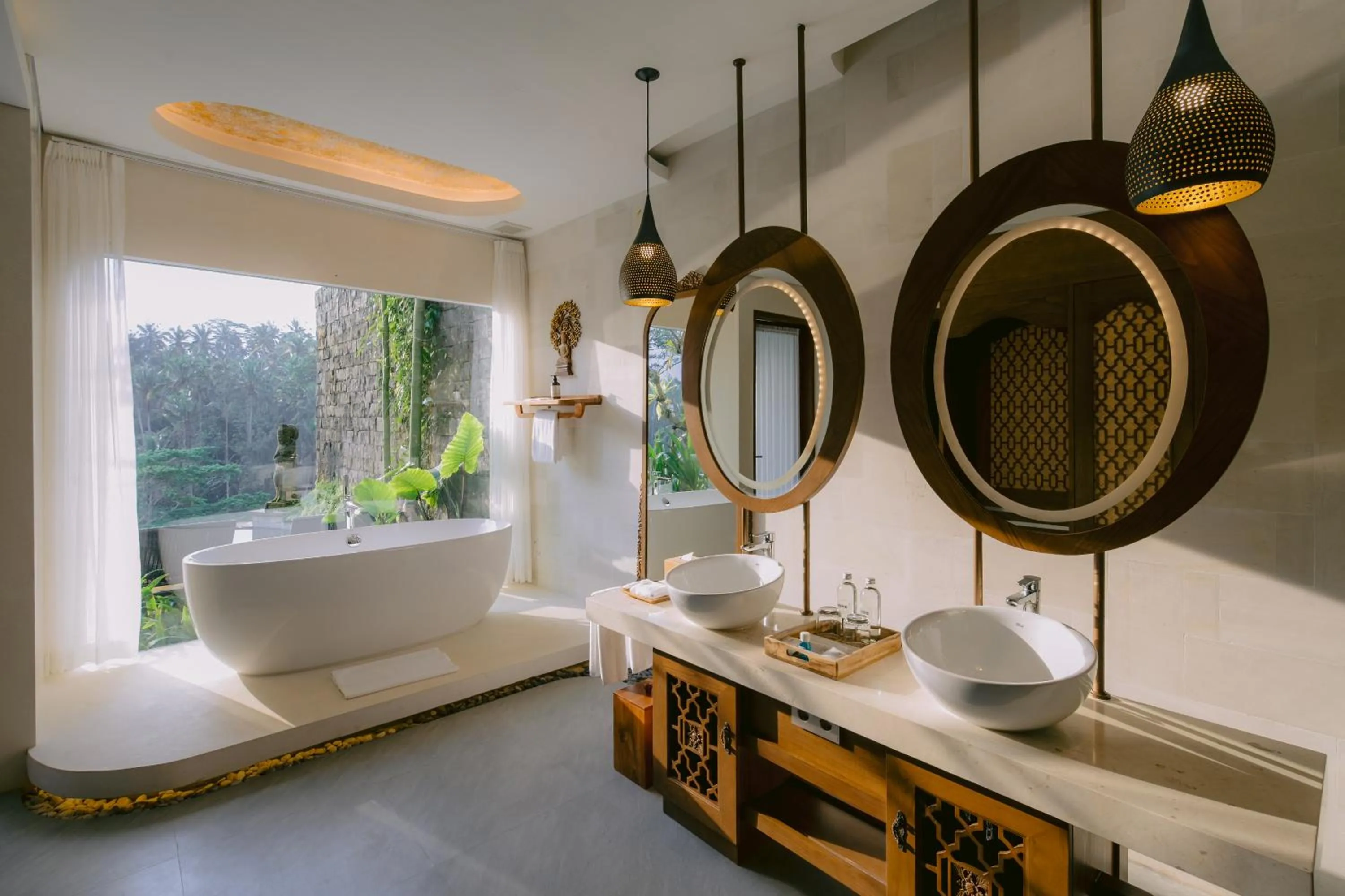 Toilet in Sanggraloka Ubud