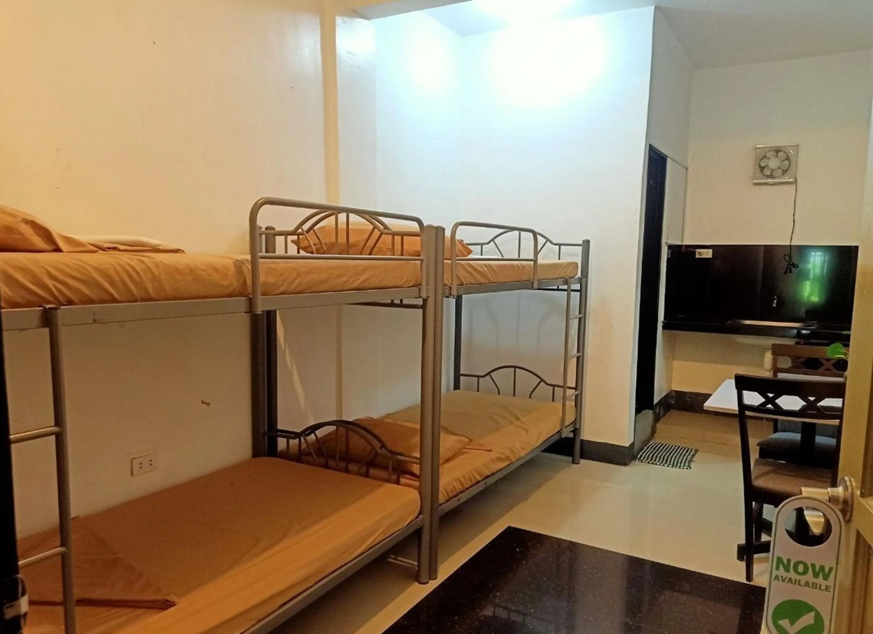 Bed in Hotel Villarte Fort Pampanga