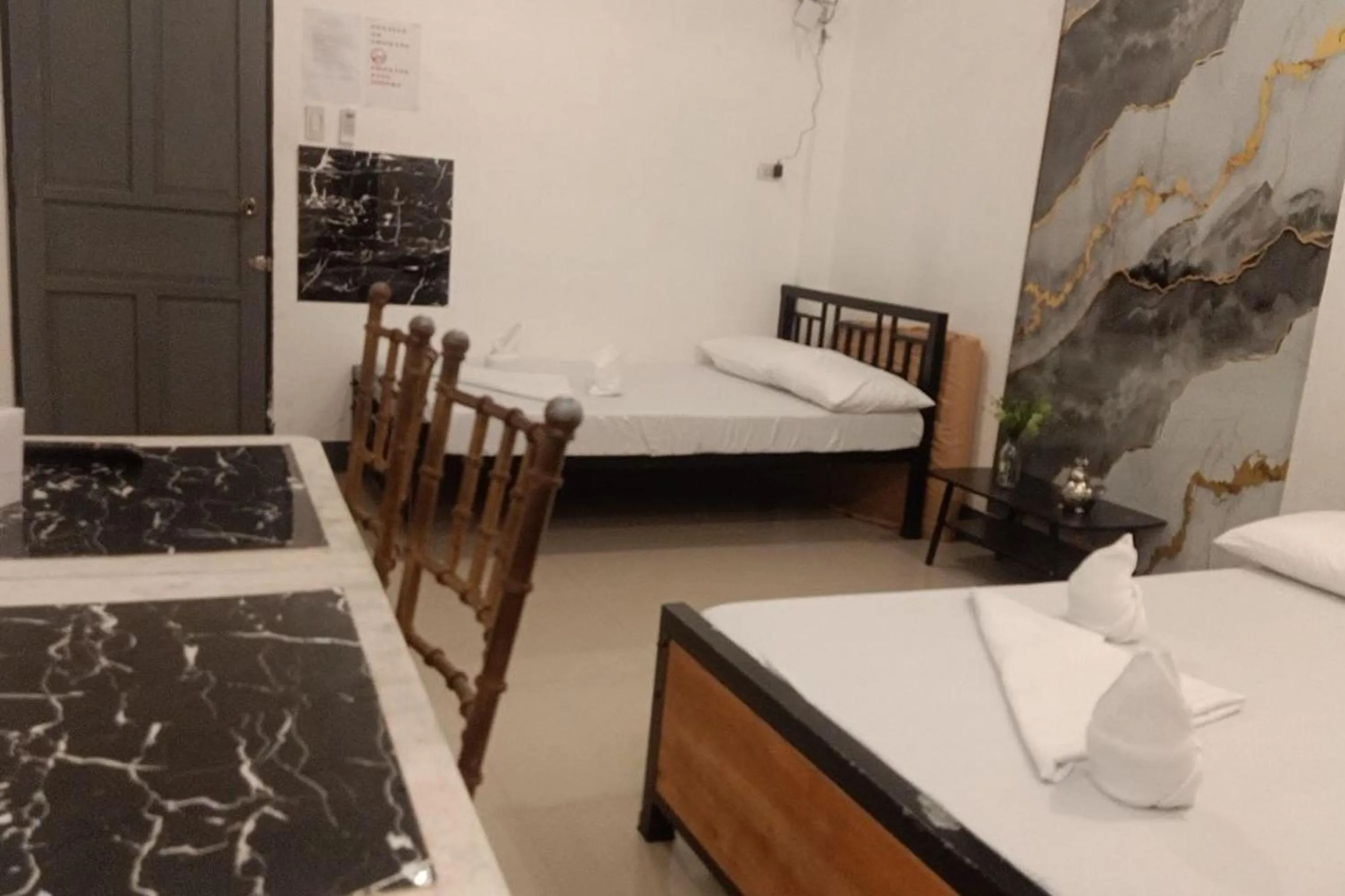 Bedroom, Bed in Hotel Villarte Fort Pampanga