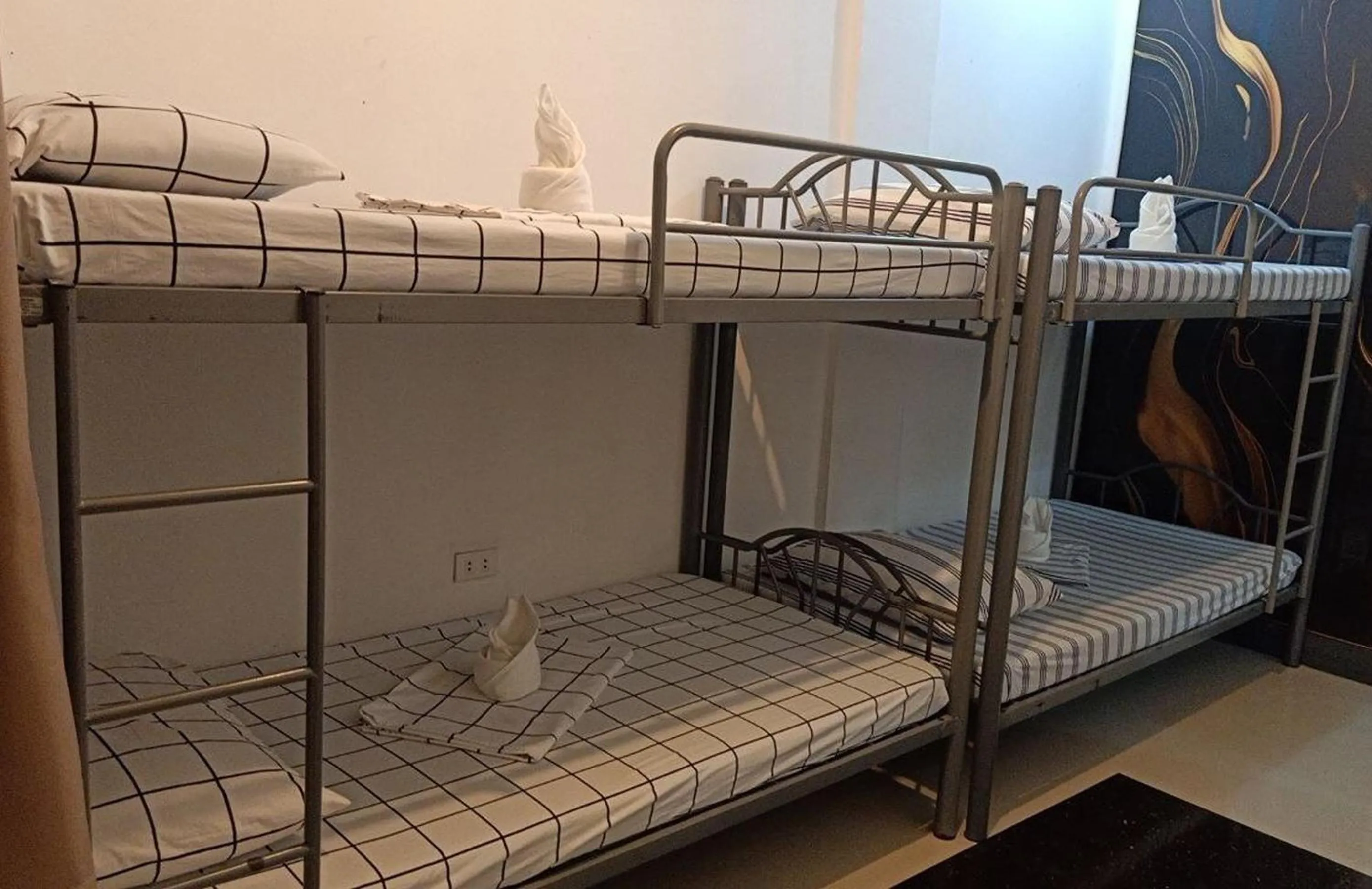 Bed in Hotel Villarte Fort Pampanga