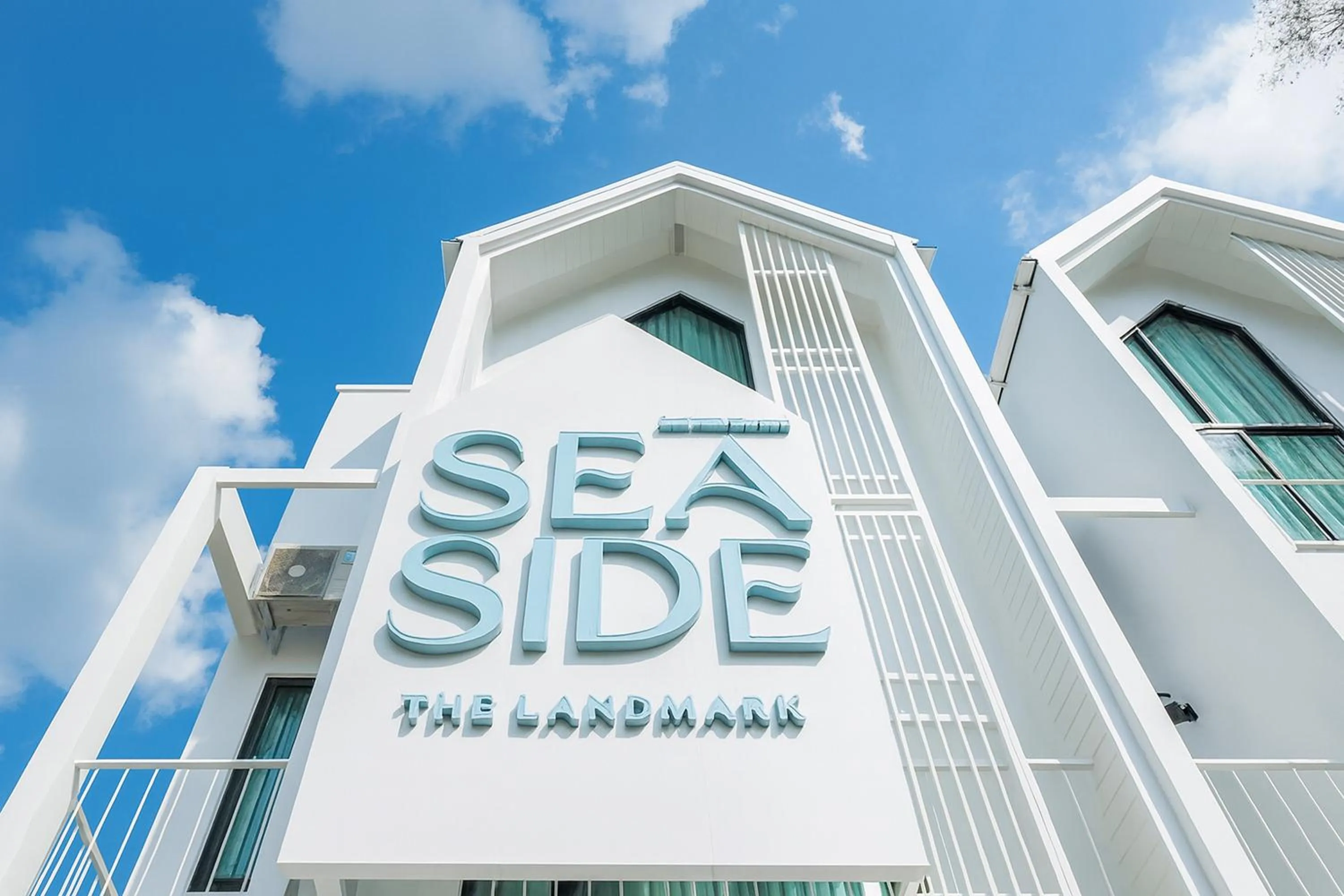 Property building in Sea Side at Ao Nang Landmark Night Market Krabi