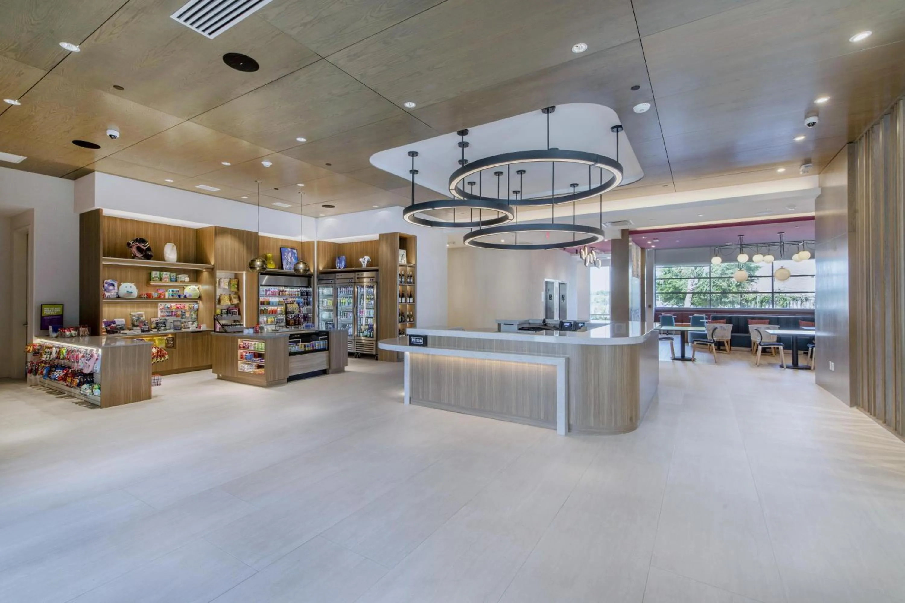 Restaurant/places to eat in Tru By Hilton Lumberton